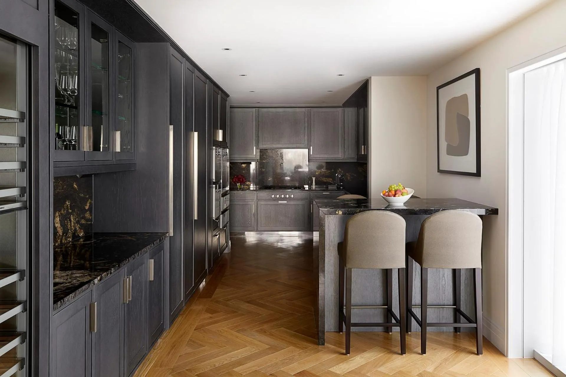 Kitchen or kitchenette in Four Seasons Hotel London at Tower Bridge