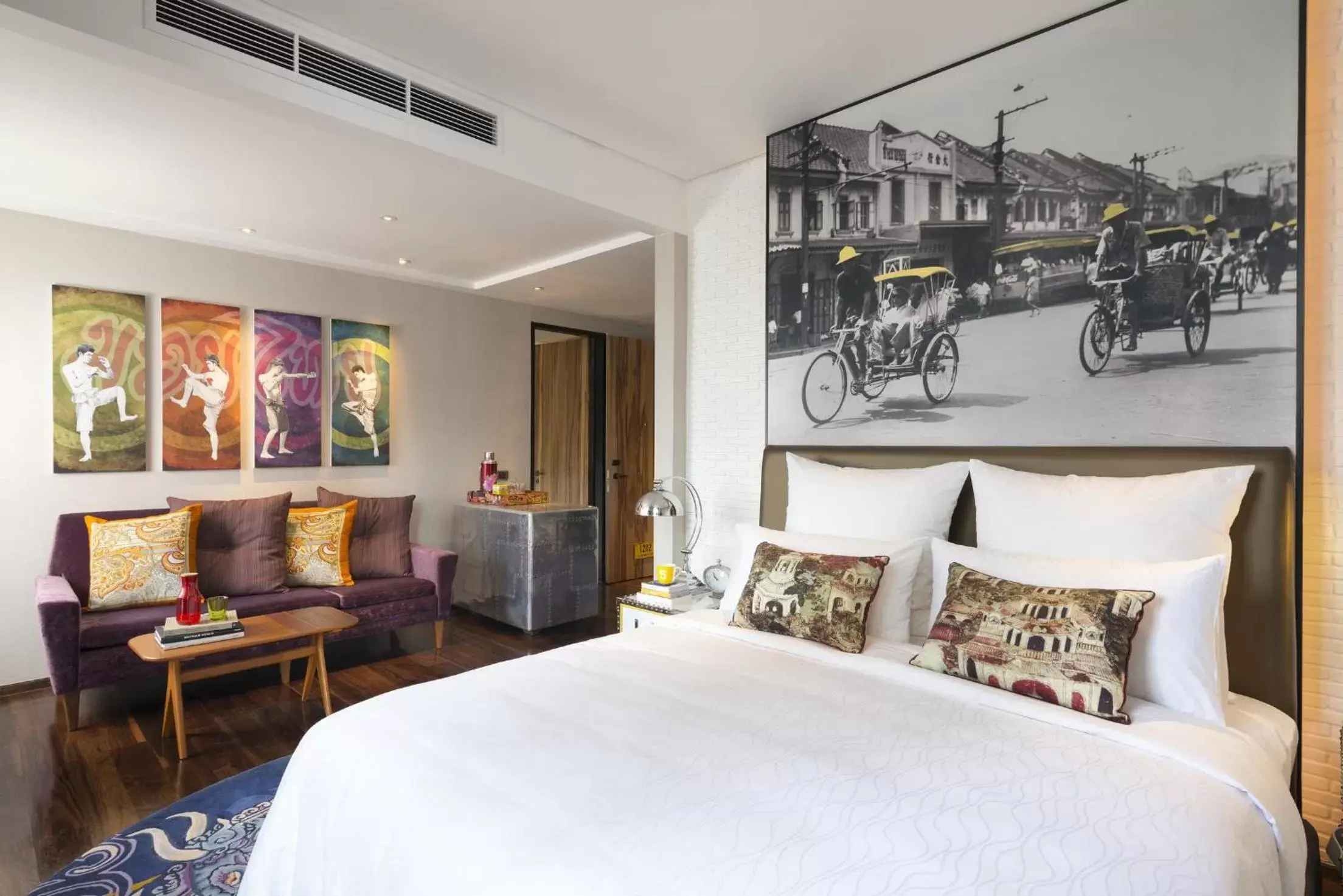 Bedroom, Bed in Hotel Indigo Bangkok Wireless Road, an IHG Hotel