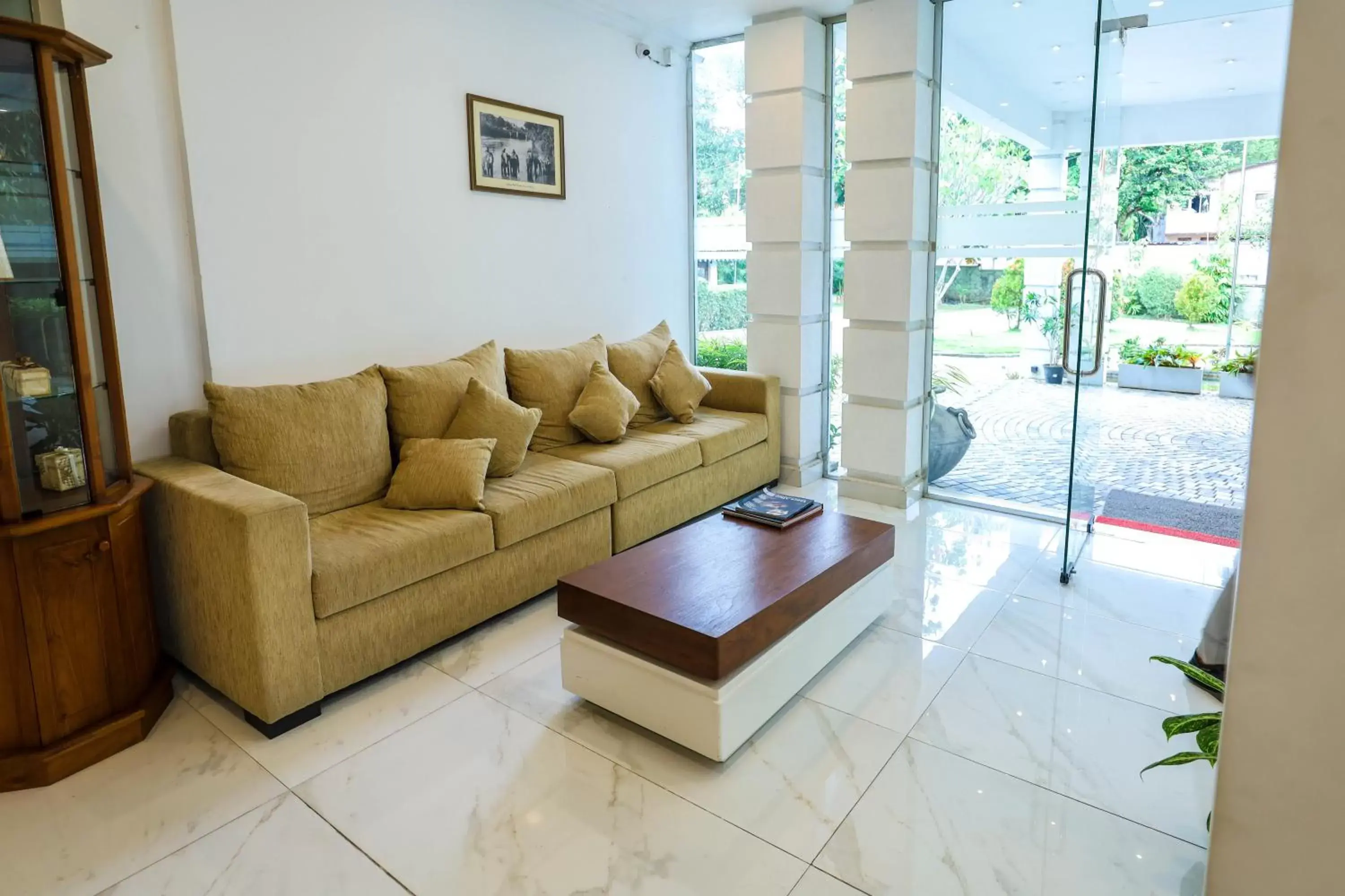 Living room in Hotel Ganthera Kandy Living room in Hotel Ganthera Kandy