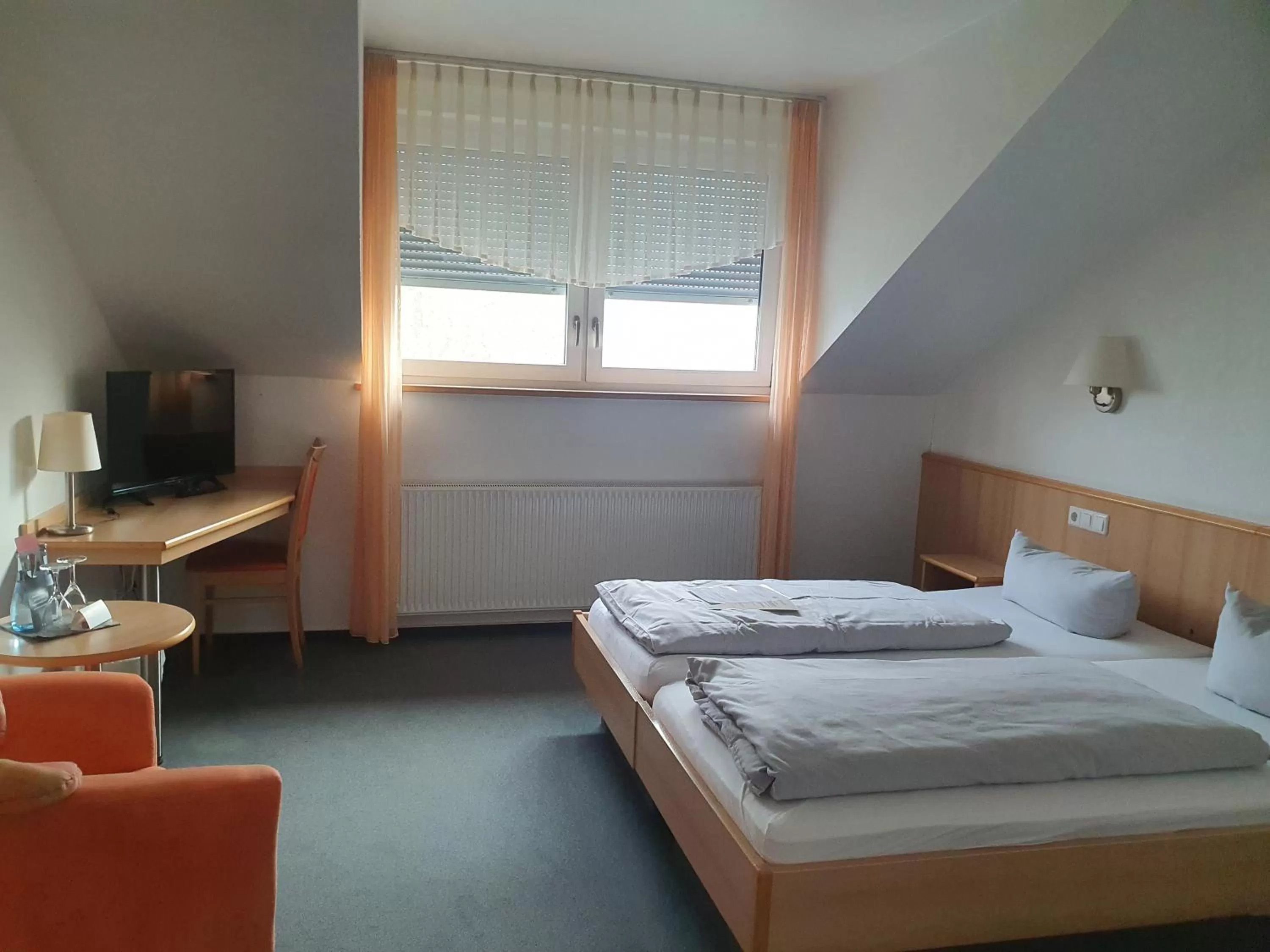 Bed in Hotel-Gasthof zum Ritter
