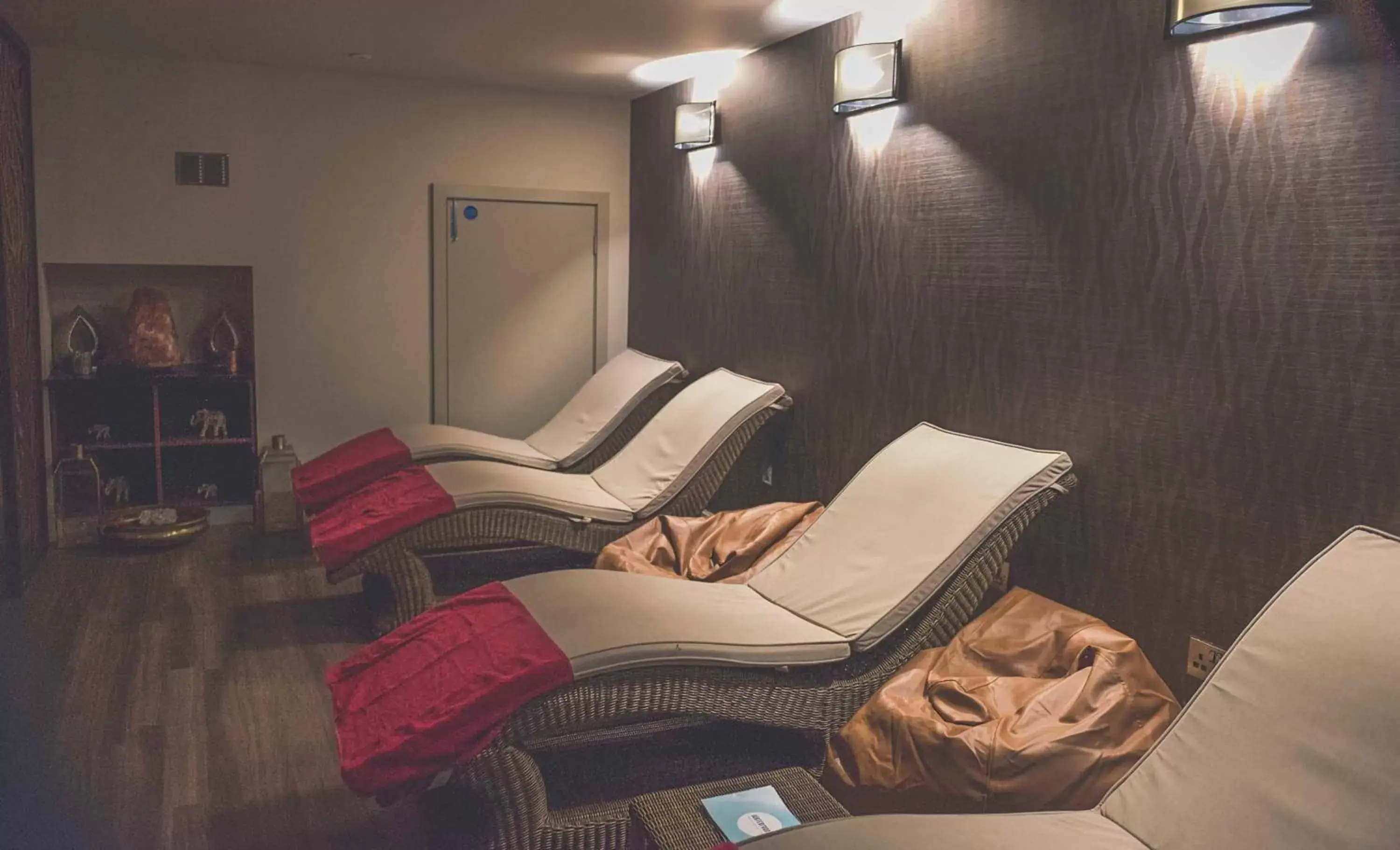 Massage in Best Western Premier Dover Marina Hotel & Spa
