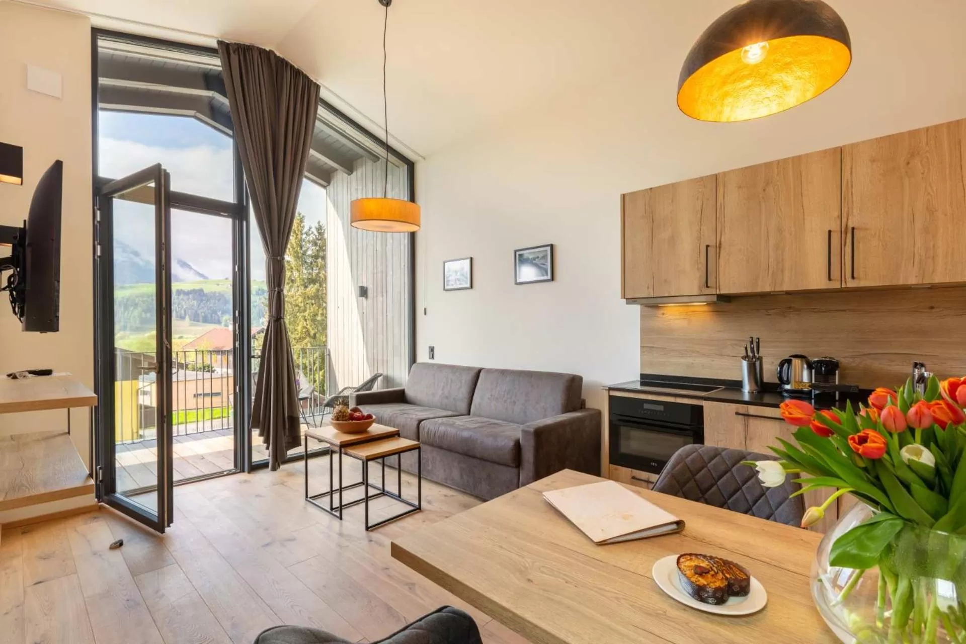 Kitchen or kitchenette in Emma Deluxe Aparthotel direkt beim Skibus