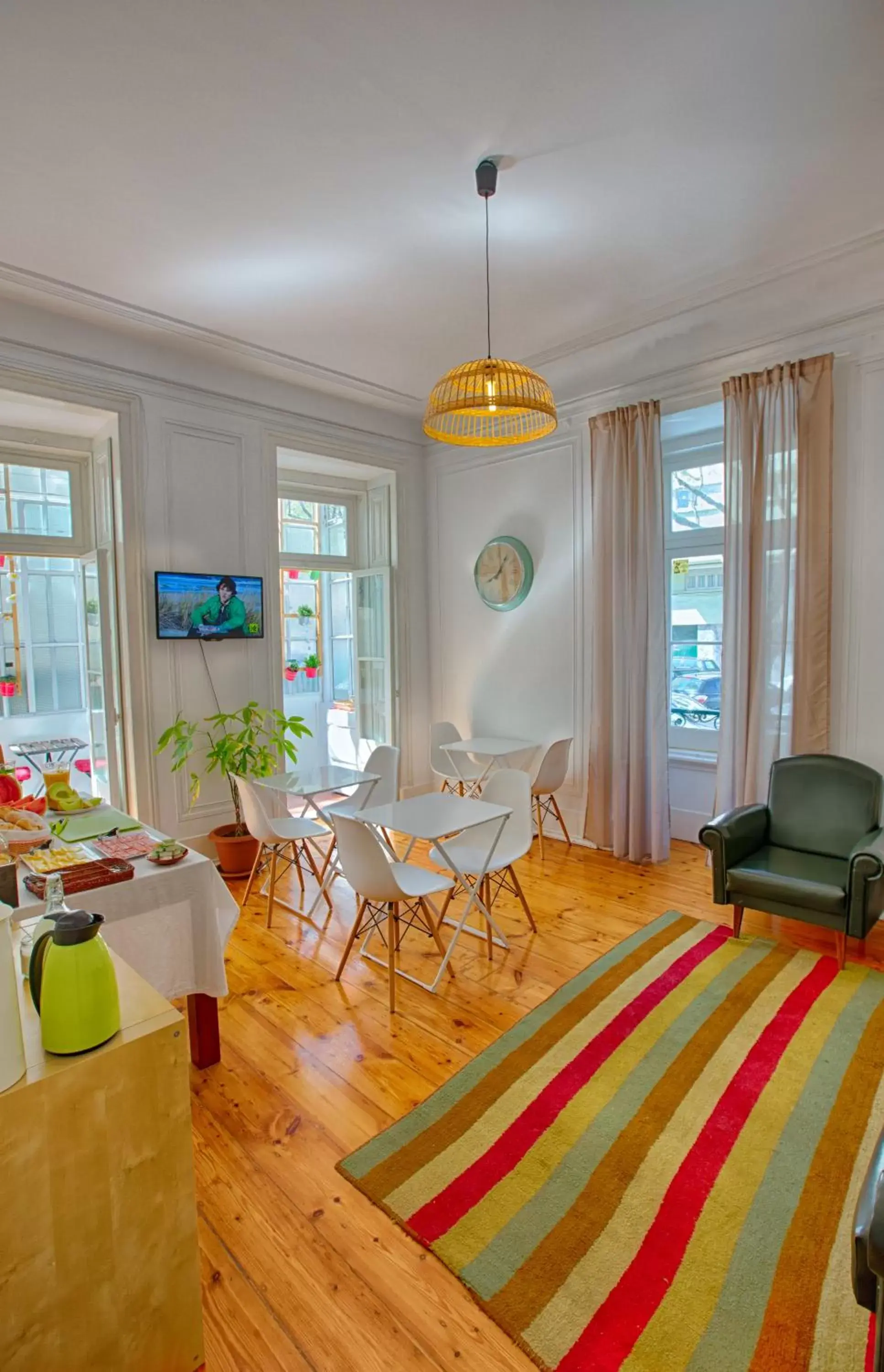 Communal lounge/ TV room, Lounge/Bar in Chalet D´Ávila Guest House