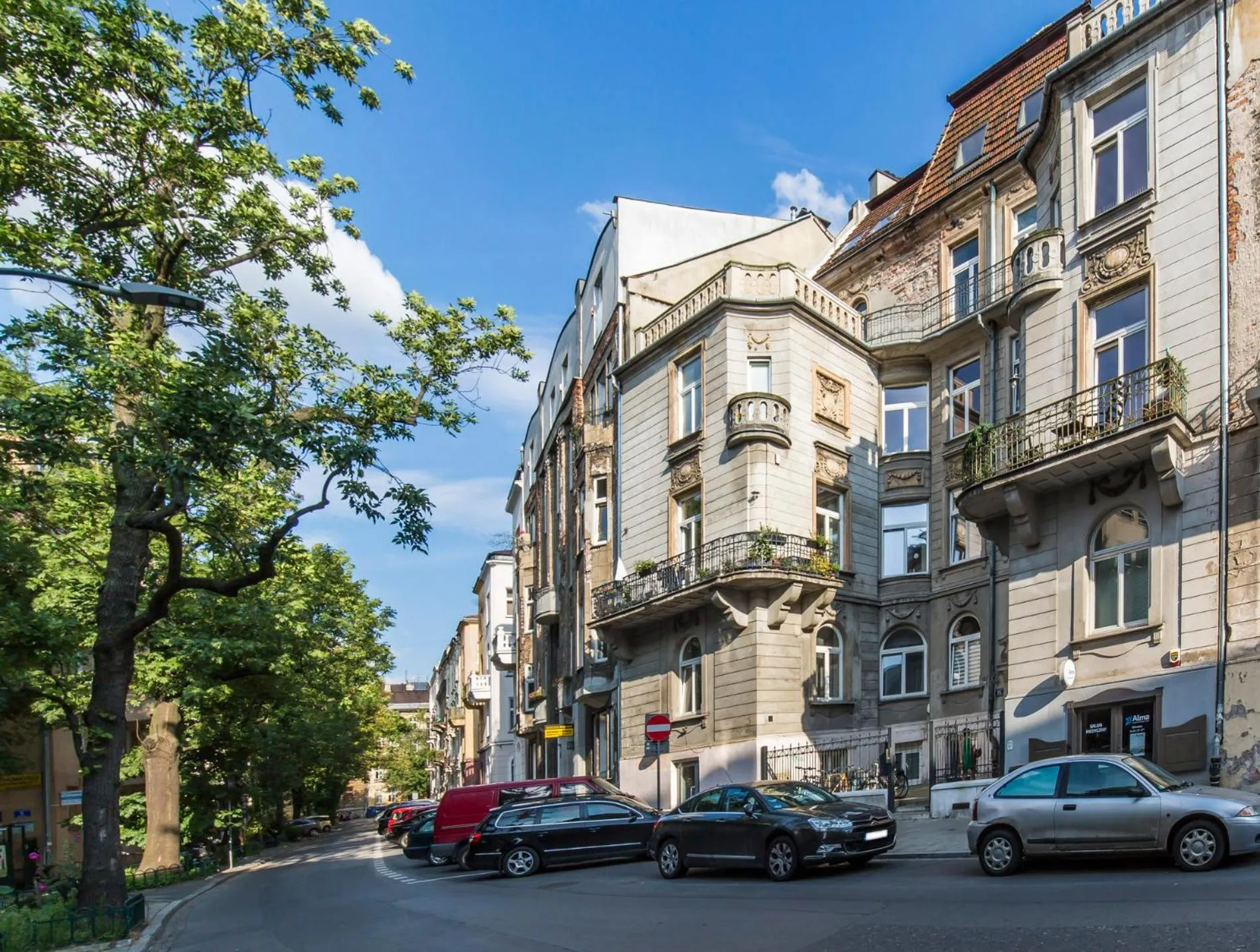 Facade/entrance in Cracowdays