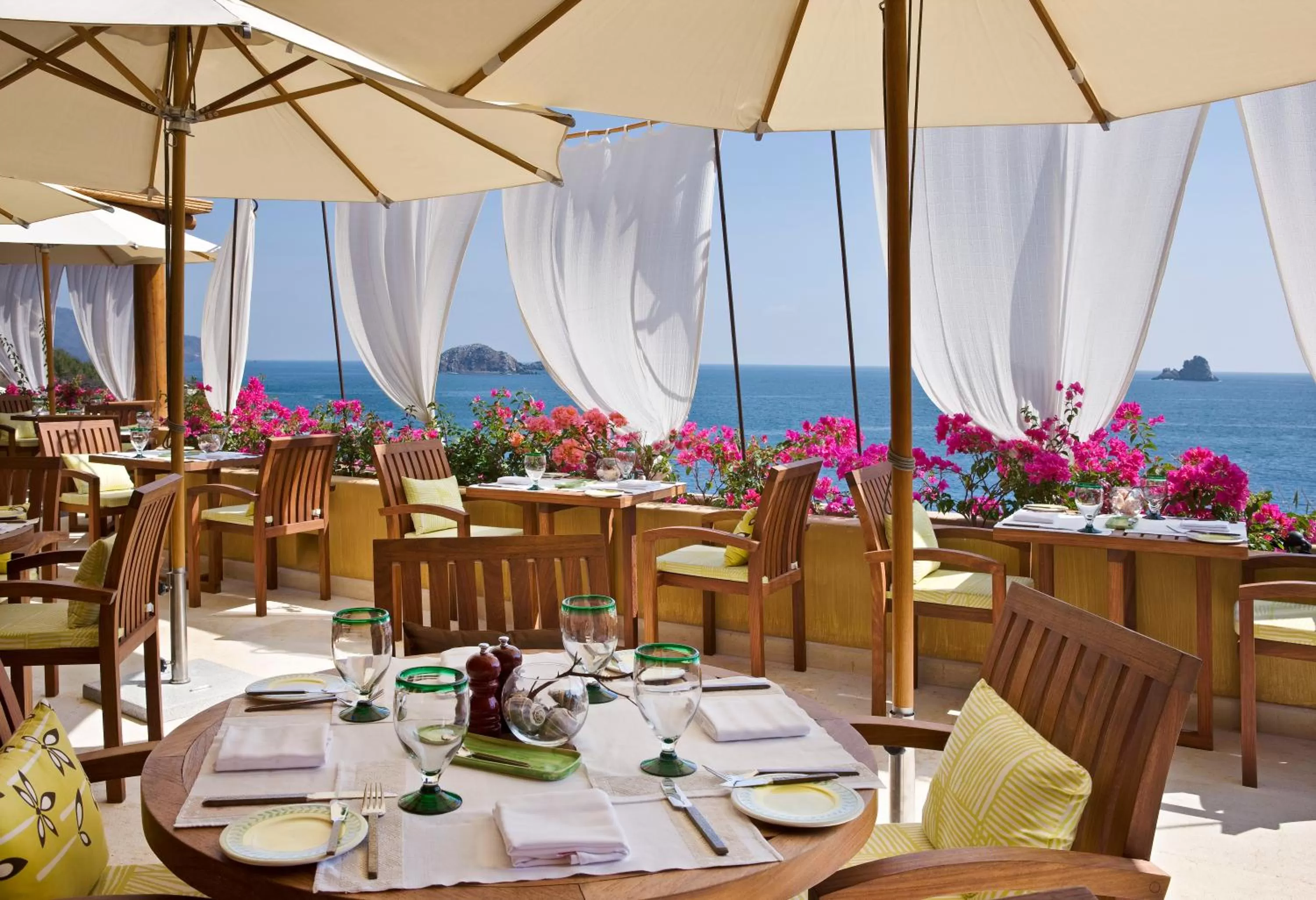 Restaurant/places to eat in Cala de Mar Resort & Spa Ixtapa