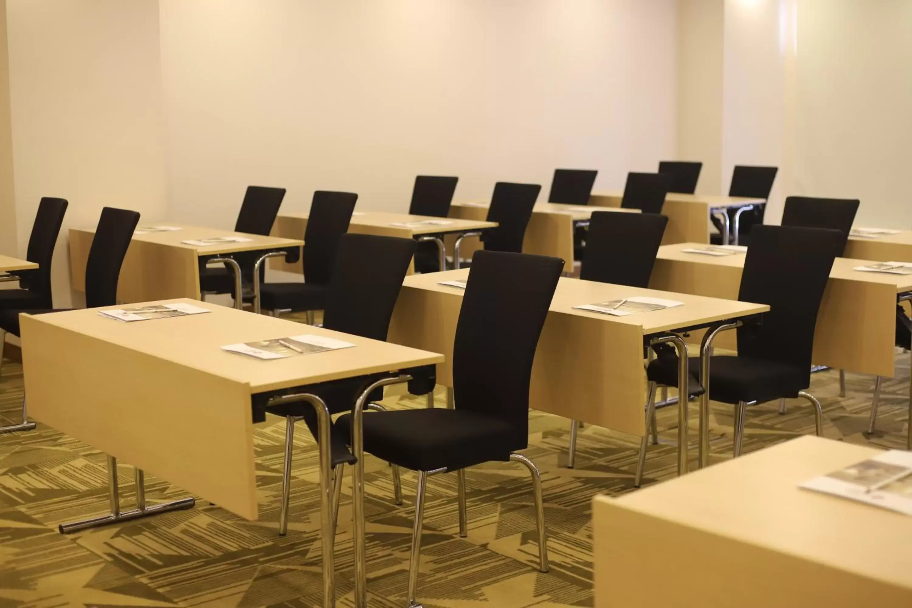 Meeting/conference room in Best Western Plus Buraidah