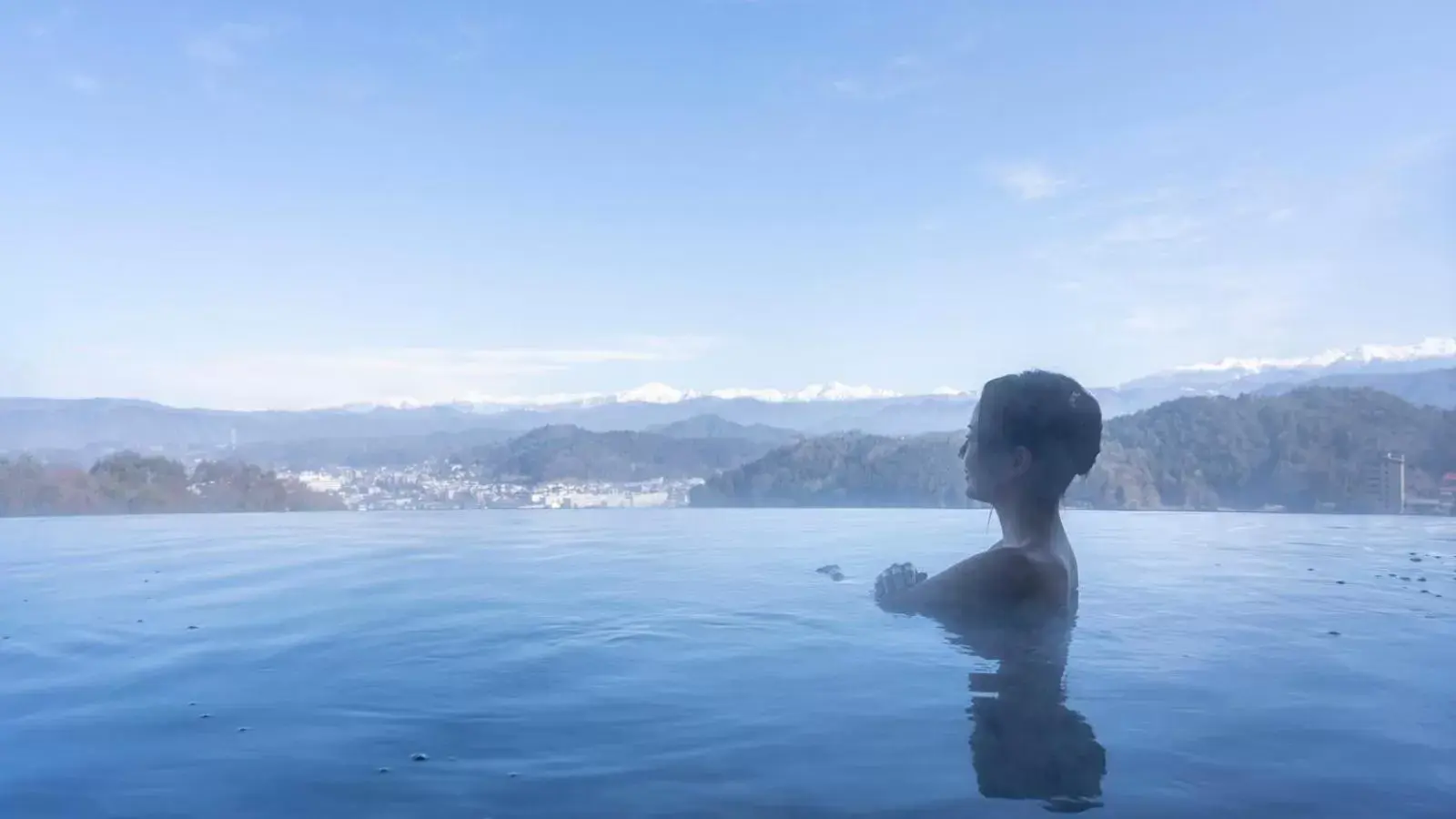 Open Air Bath, Swimming Pool in Hotel Associa Takayama Resort