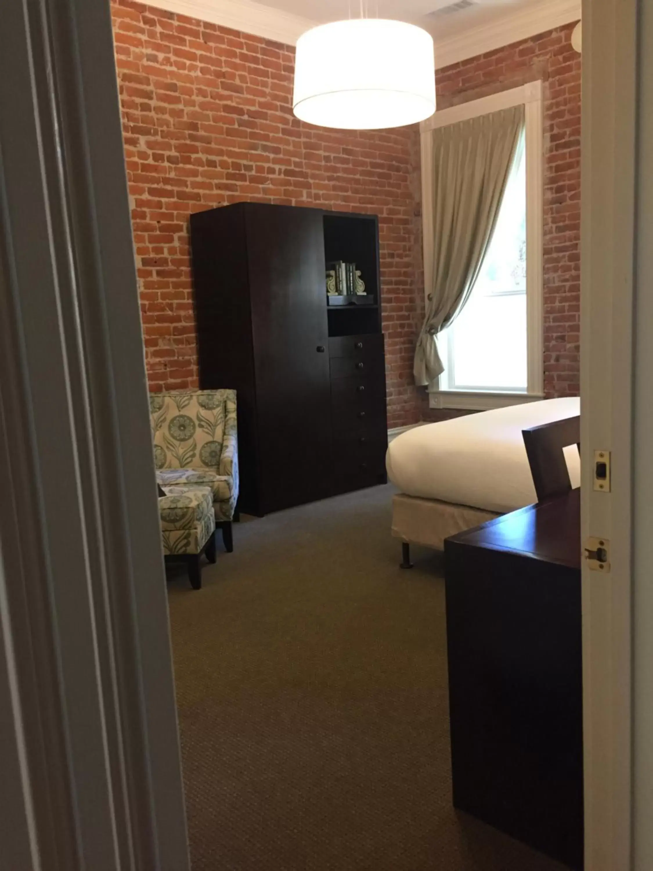 Bedroom, Bathroom in Healdsburg Inn on the Plaza, A Four Sisters Inn