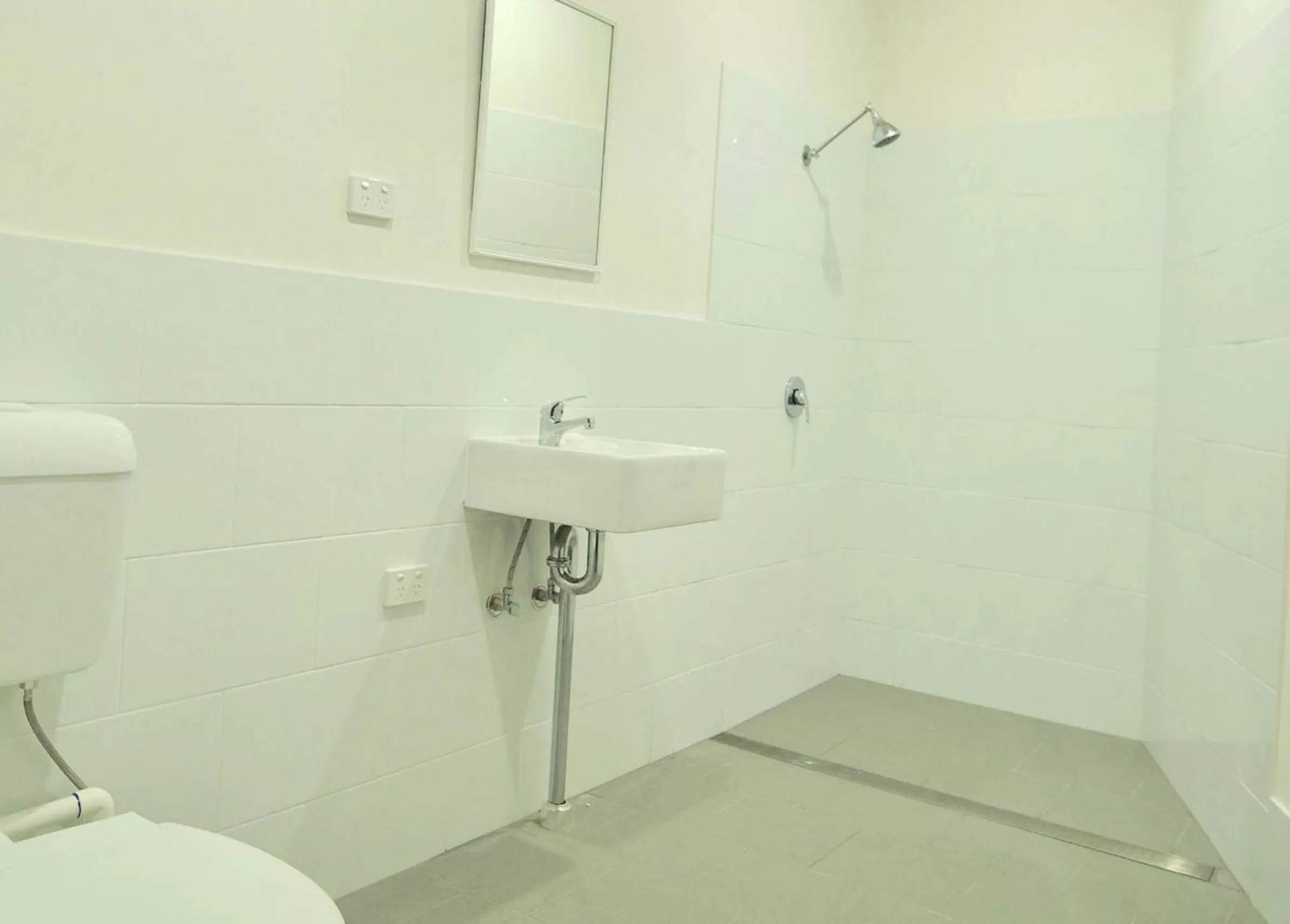 Shower in Argyle Hotel Southern Highlands