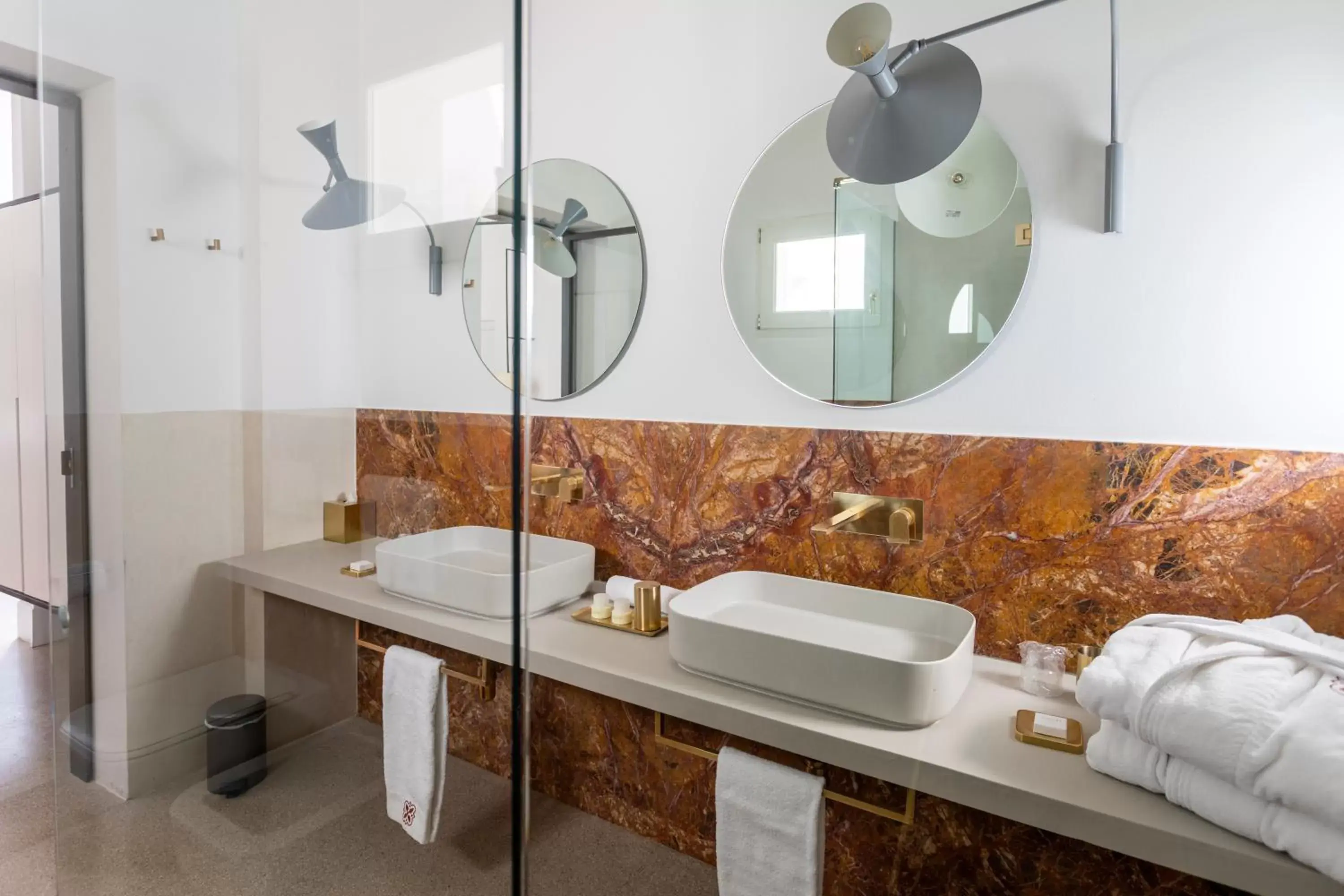 Bathroom in Palazzo De Noha - Boutique Hotel