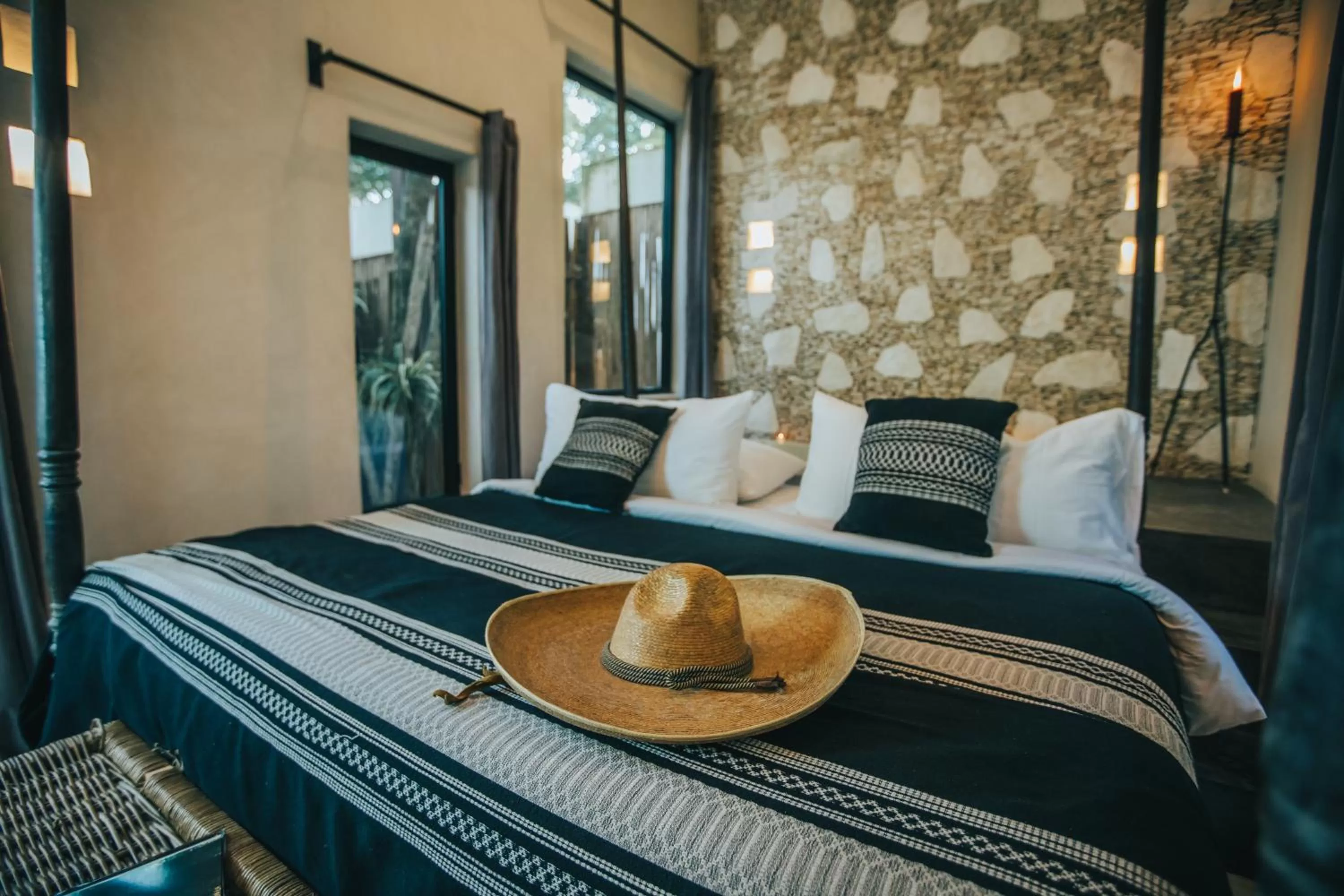 Bed in Ambre & Epices Jungle Hotel & Spa