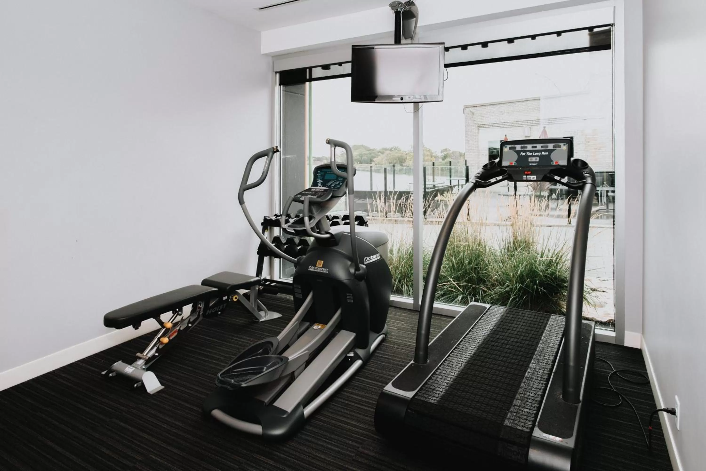 Fitness centre/facilities in Mere Hotel