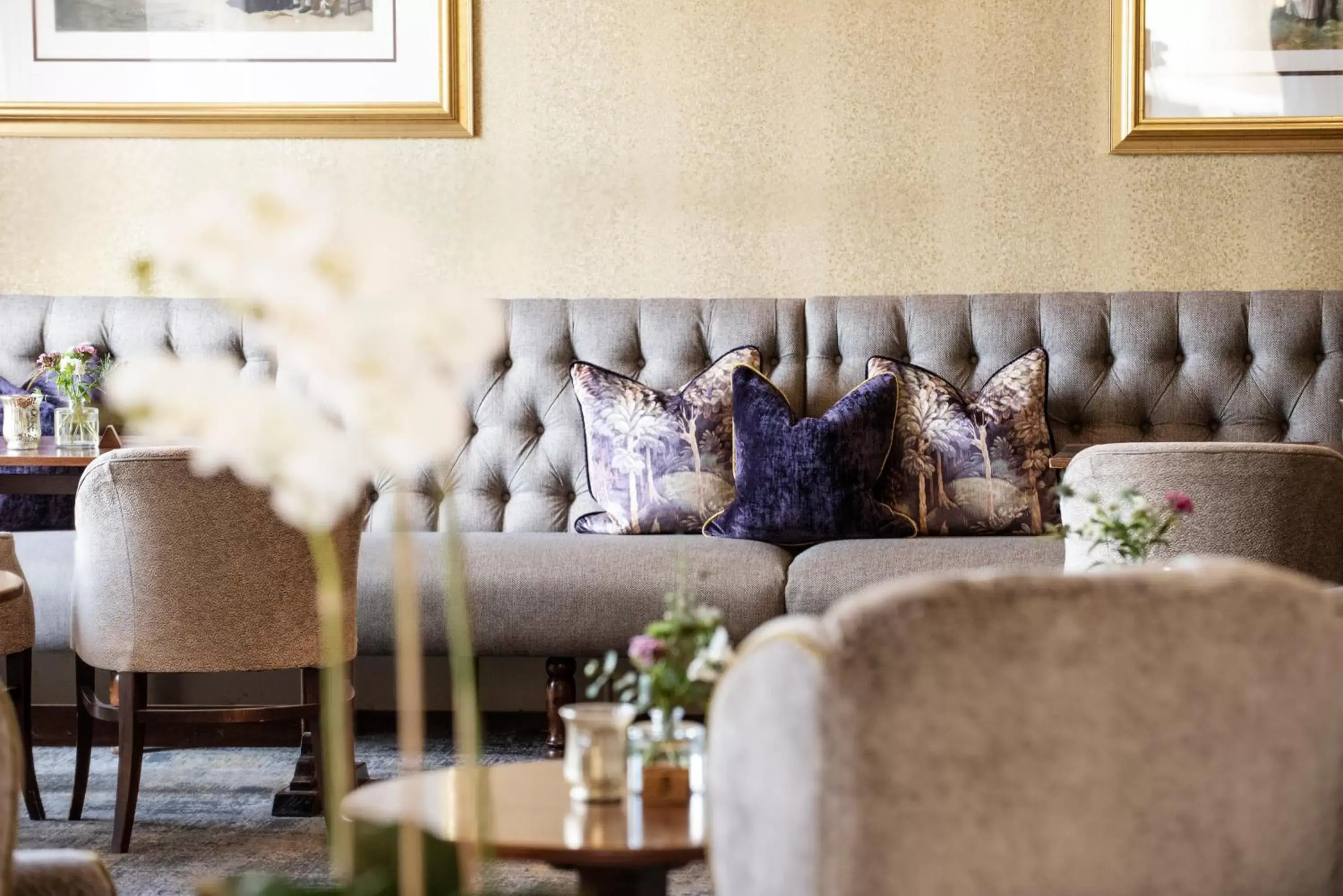 Lounge or bar, Seating Area in Roundthorn Country House & Luxury Apartments