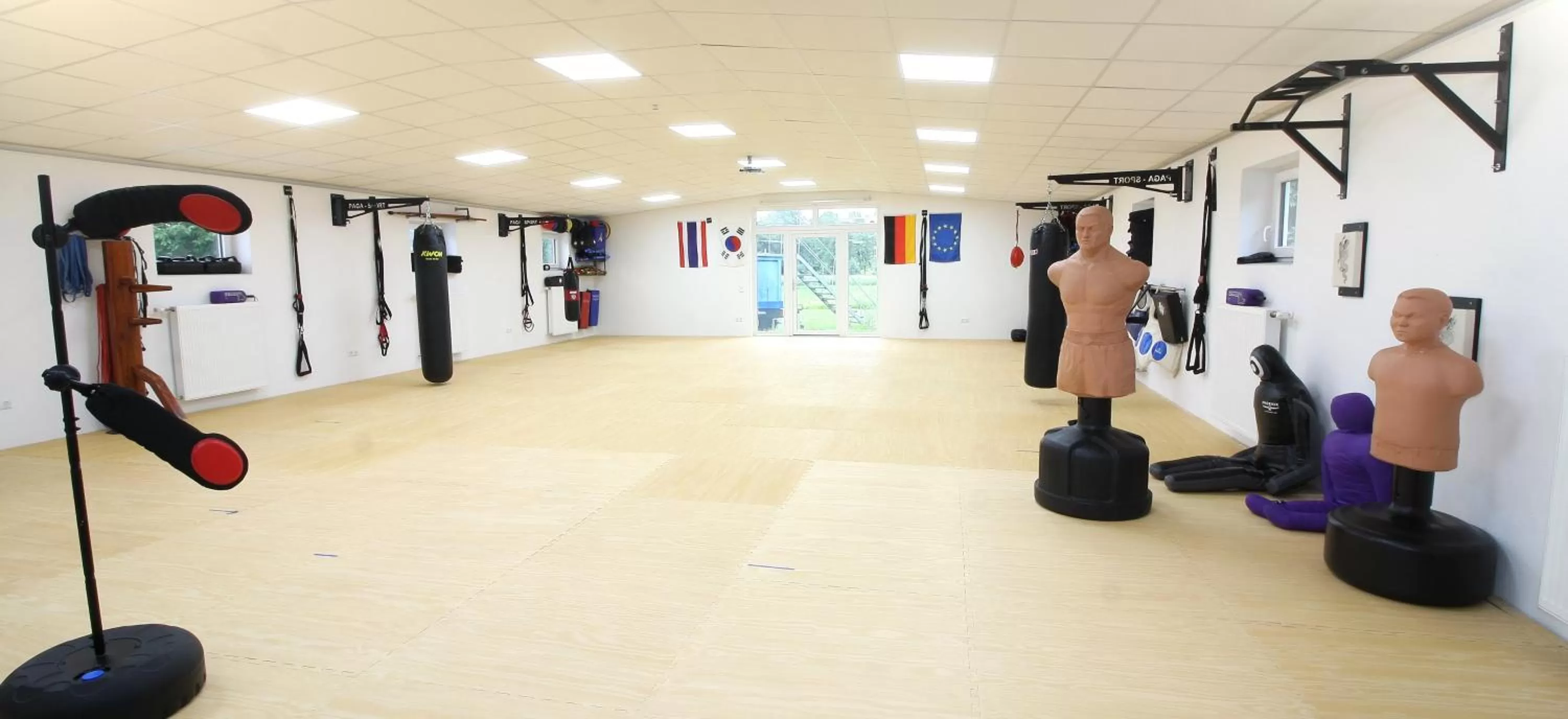 Fitness centre/facilities in PAGA Hotel