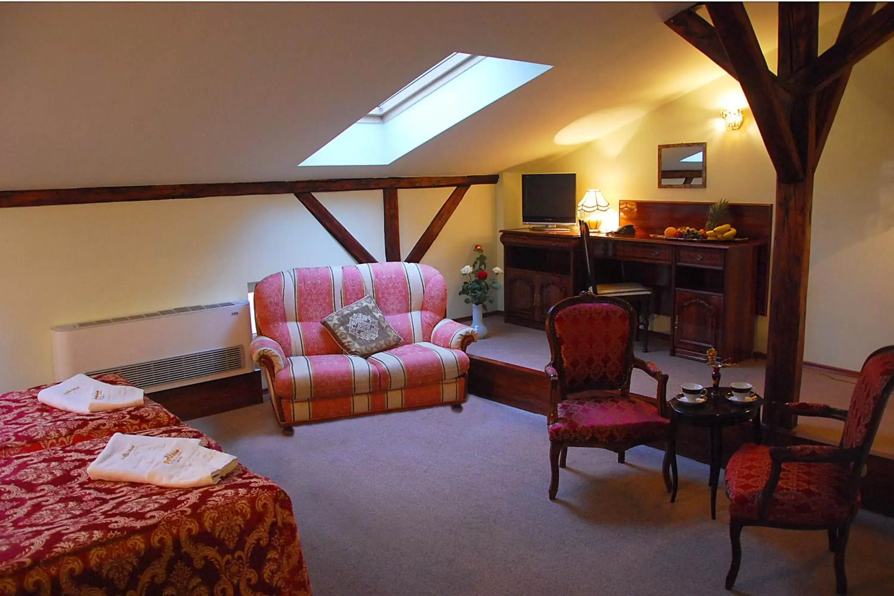 Photo of the whole room, Seating Area in Old Time Hotel Photo of the whole room, Seating Area in Old Time Hotel