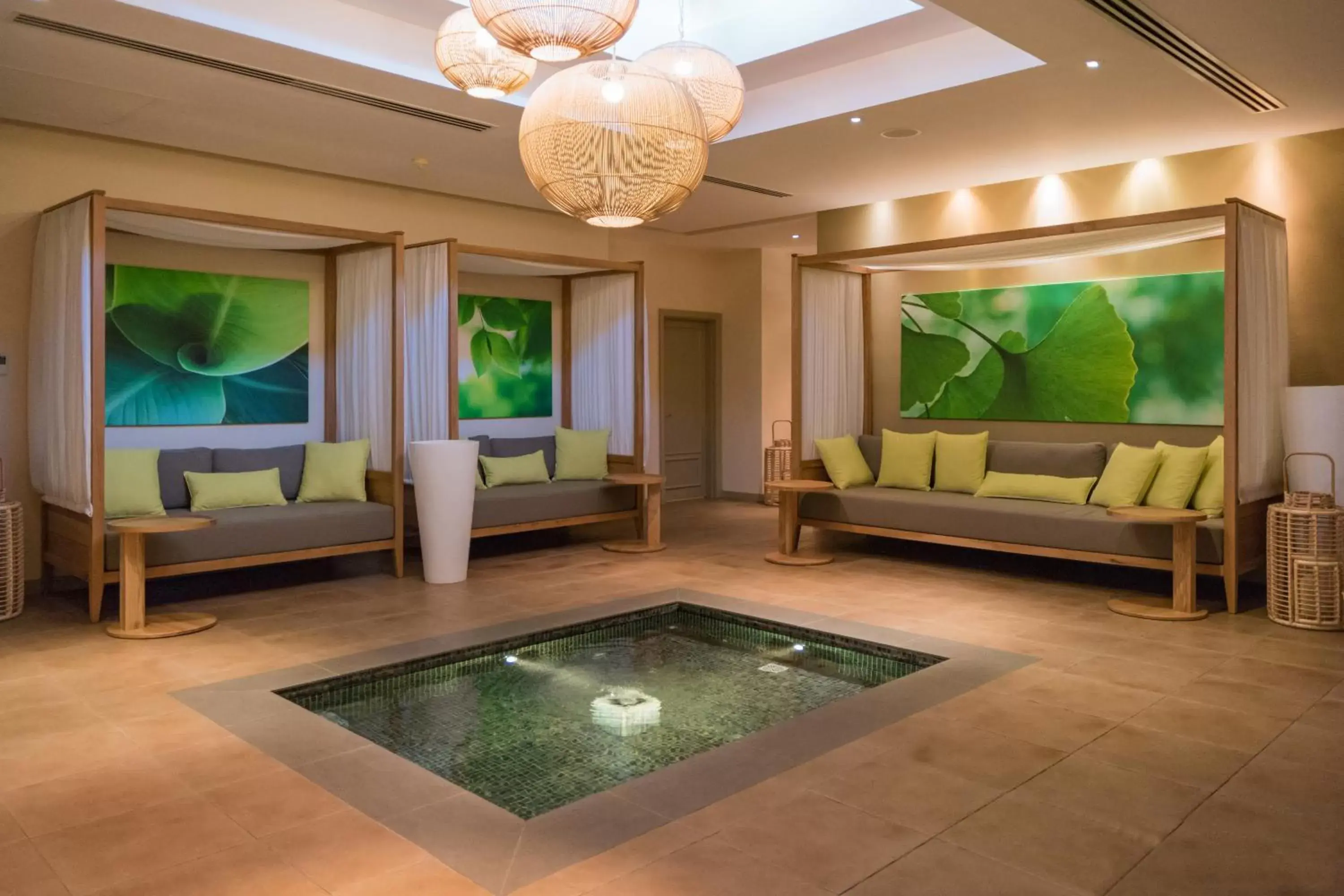 Spa and wellness centre/facilities, Swimming Pool in Sands Suites Resort & Spa