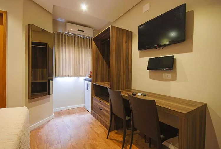 Bed in Hotel Biz Urban- EXPO CENTER NORTE