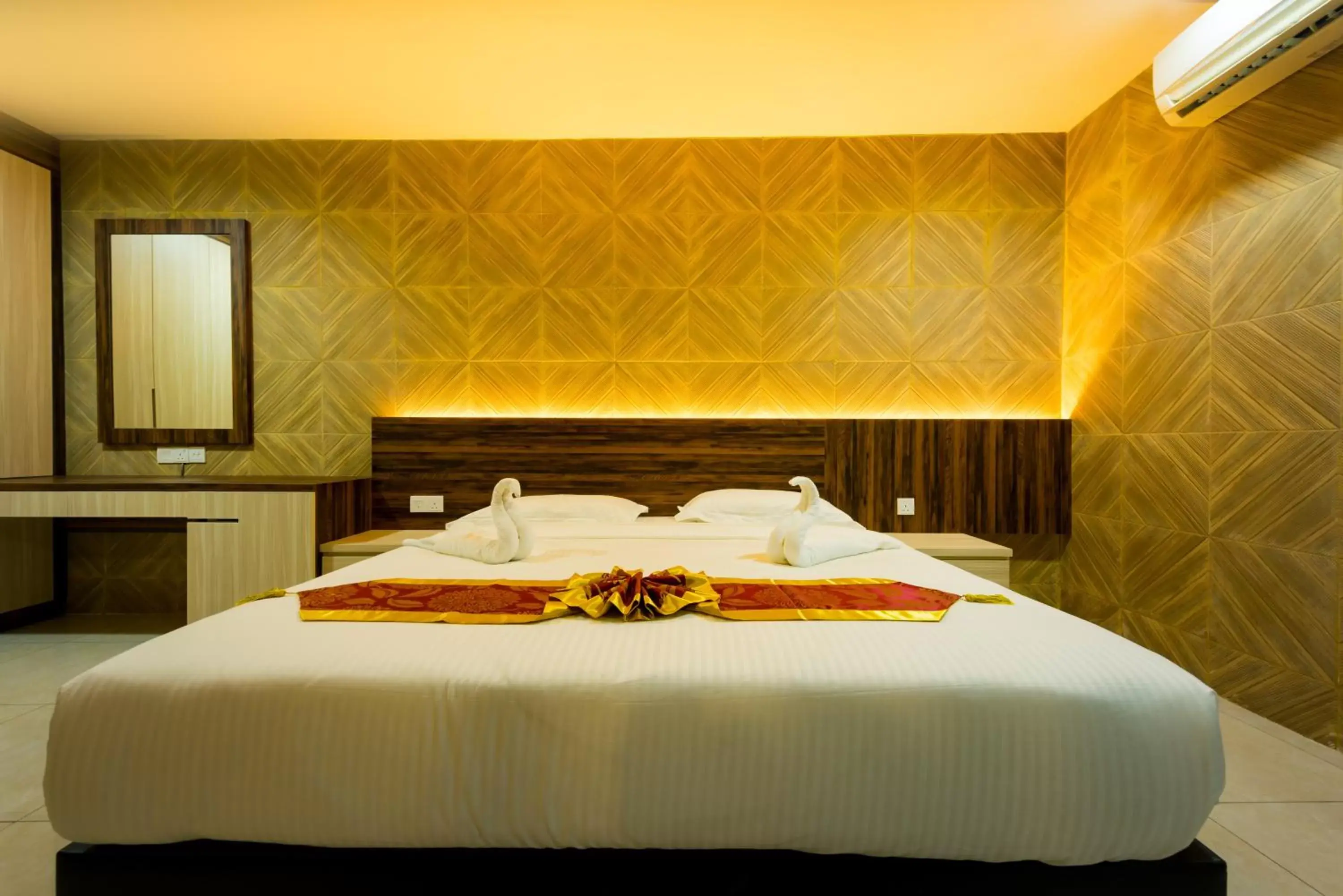 Bedroom, Bed in AB Inn Hotel