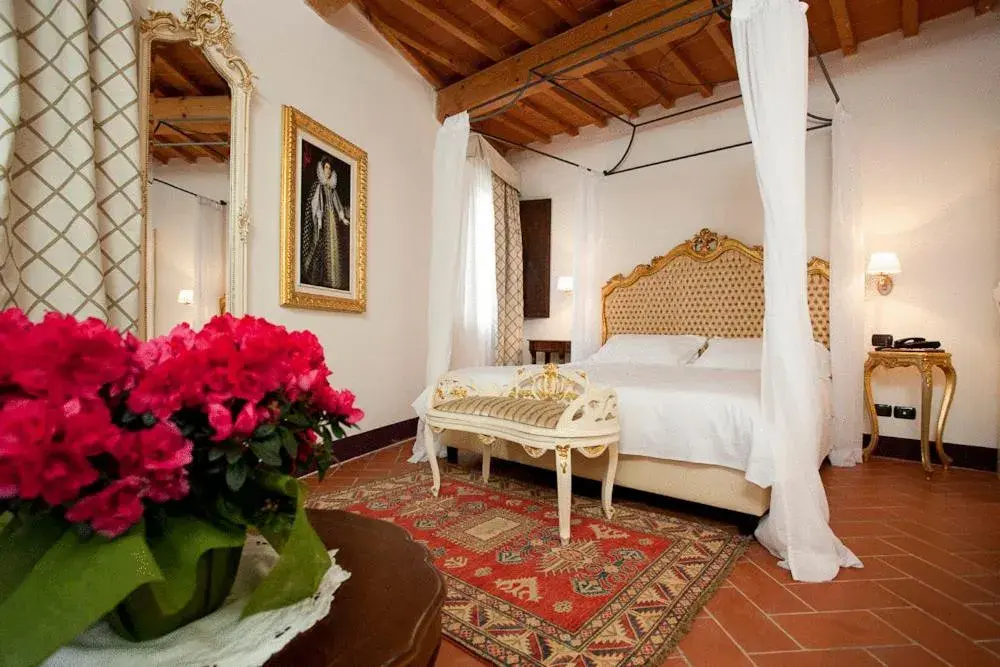 Bed in Hotel San Miniato