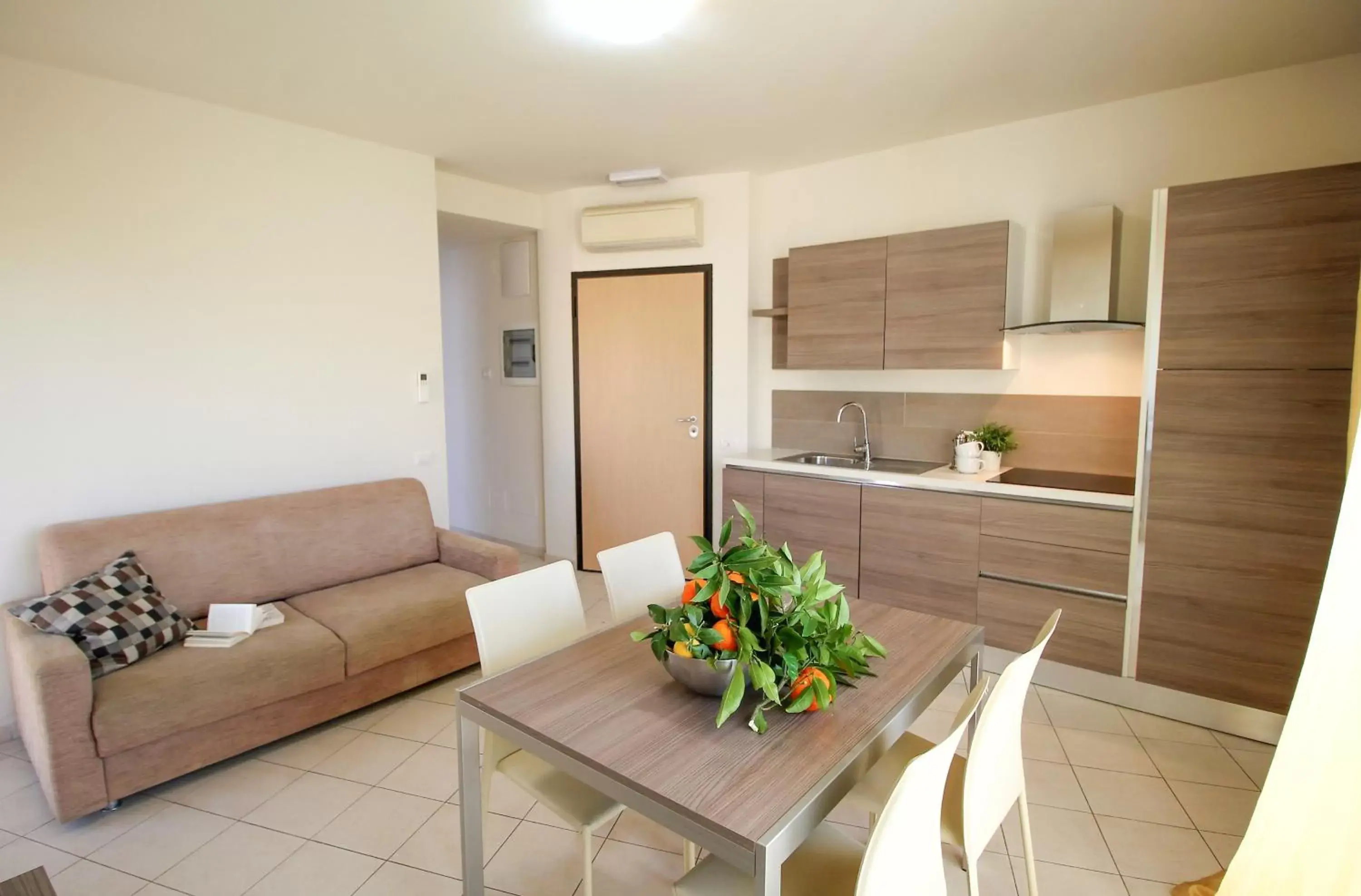 Dining area, Seating Area in Residence Felice