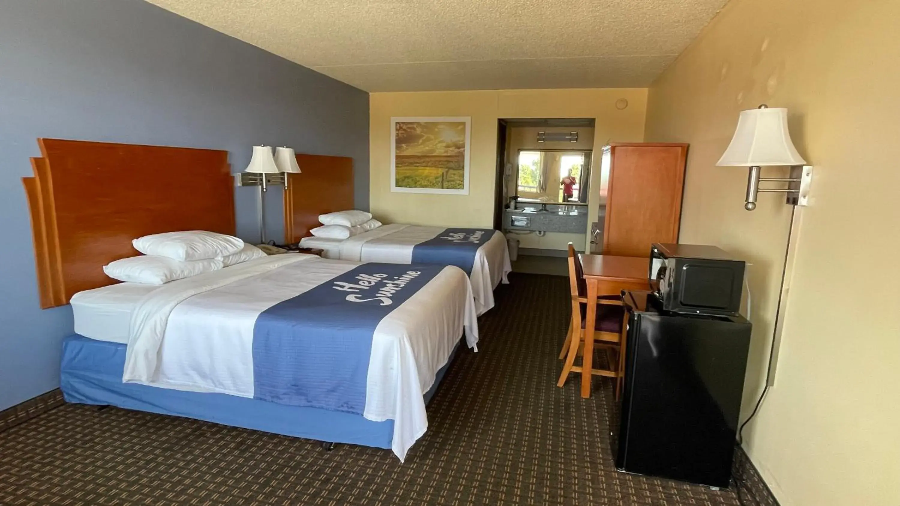 Bed in Days Inn by Wyndham Salina South