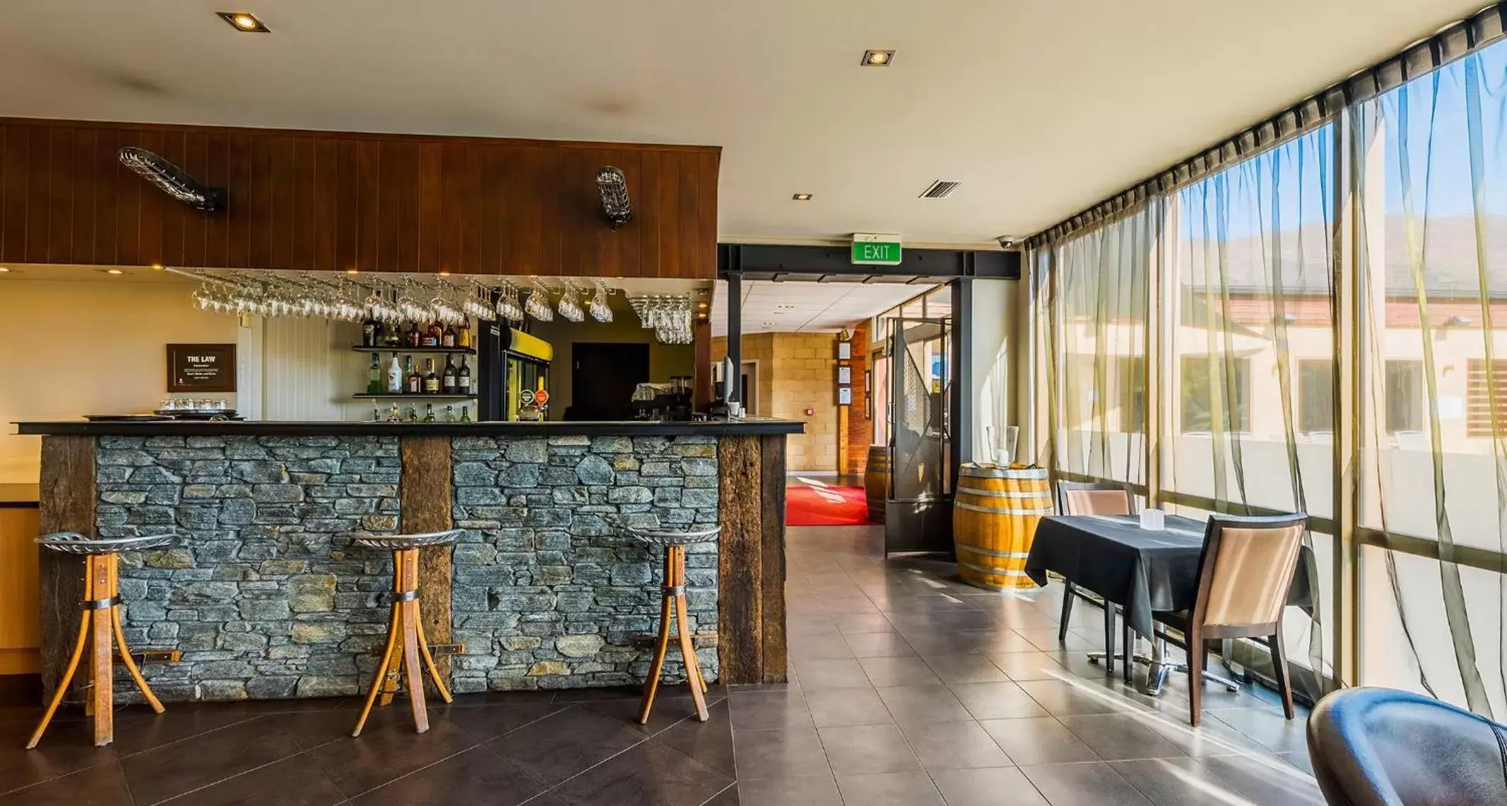 Day, Lounge/Bar in Oakridge Resort Lake Wanaka