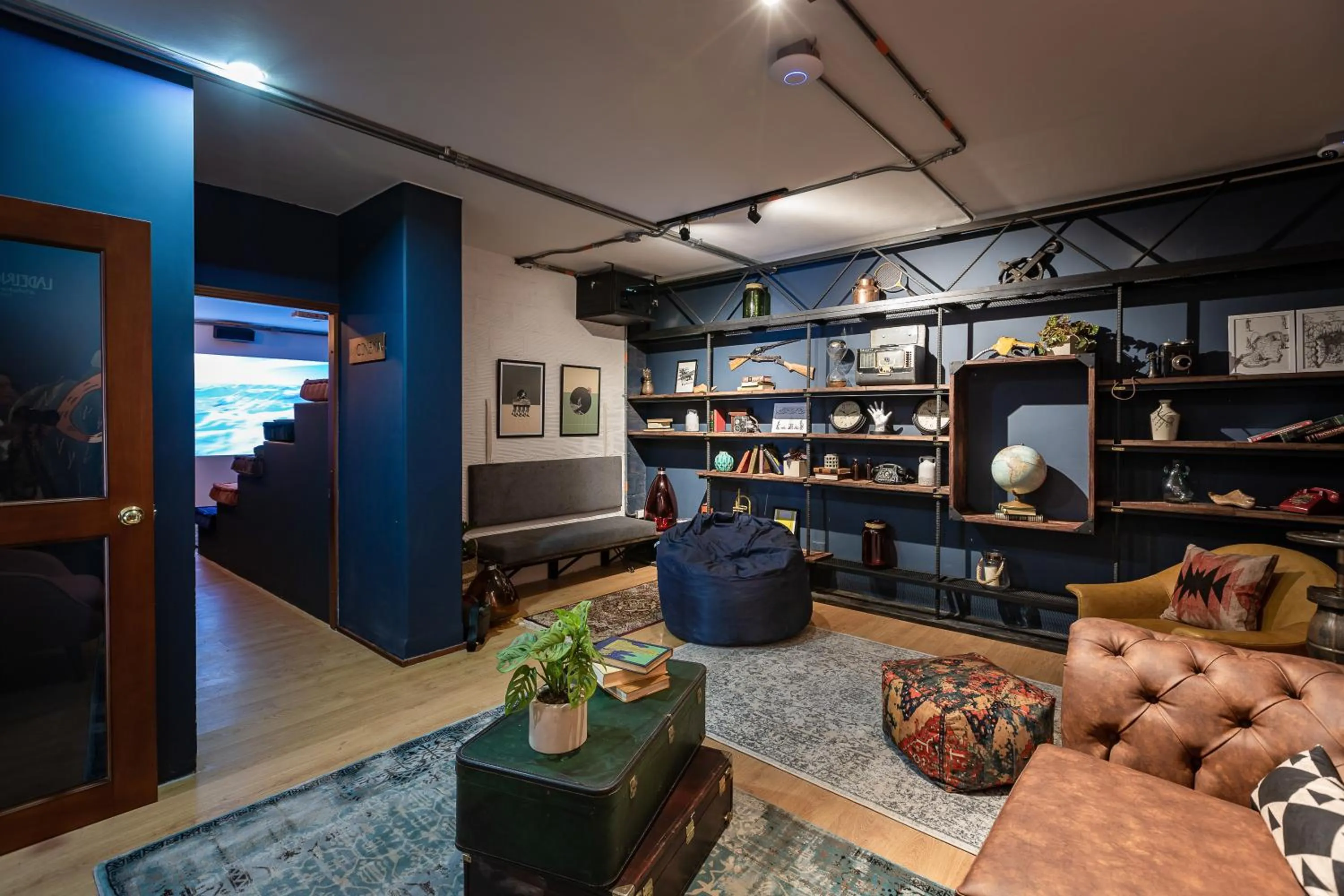 Library in Selina Chapinero Bogota