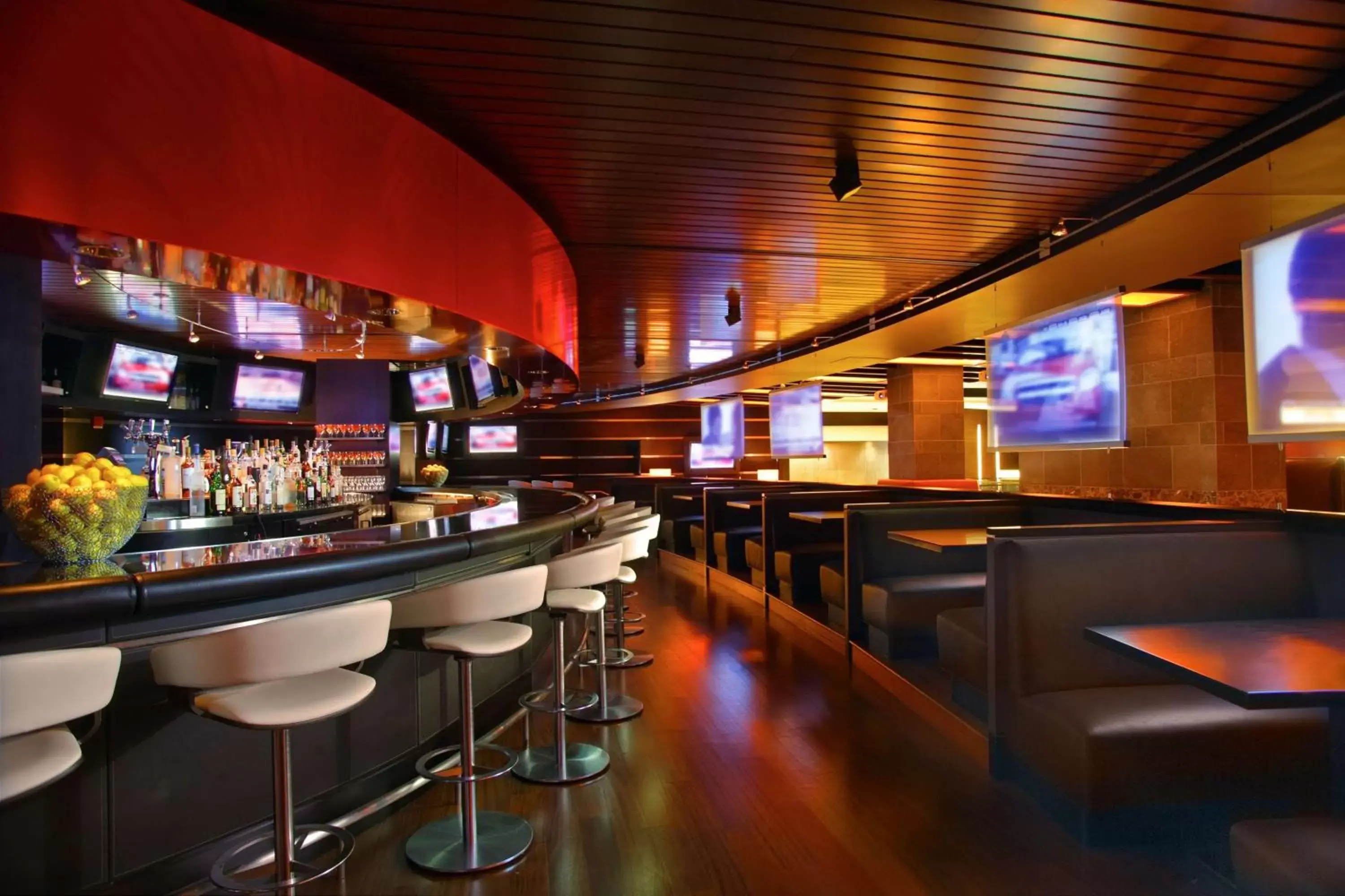 Lounge or bar, Lounge/Bar in Hyatt Regency O'Hare Chicago