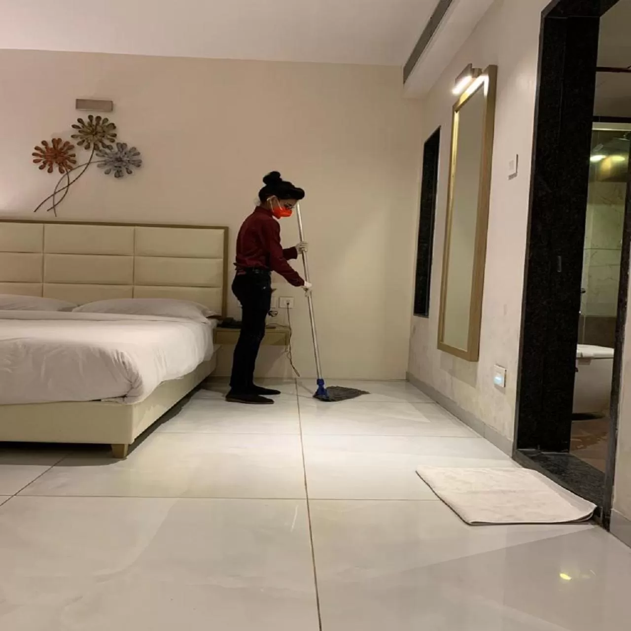 People in Sapphire Premium Hotel & Suite