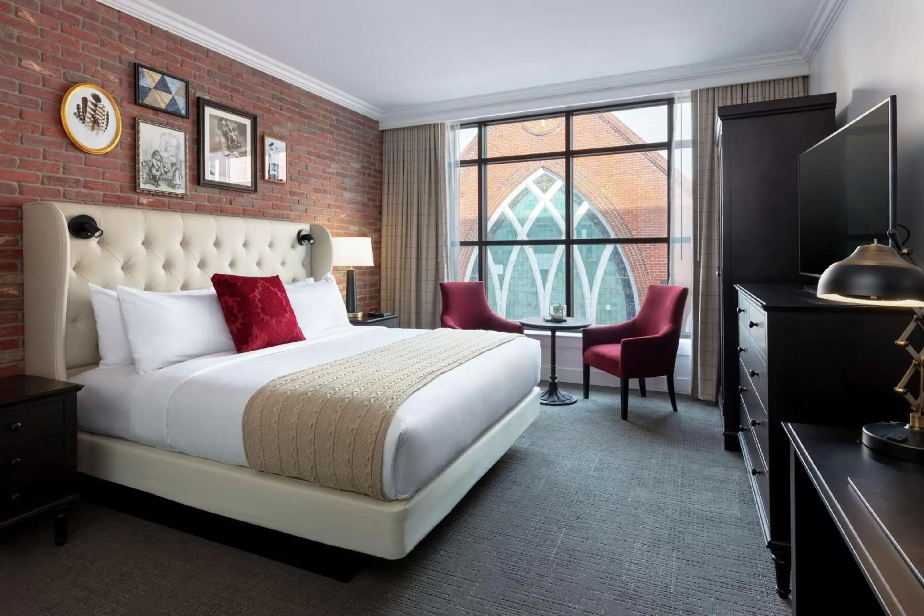 Bed in Foundry Hotel Asheville, Curio Collection By Hilton