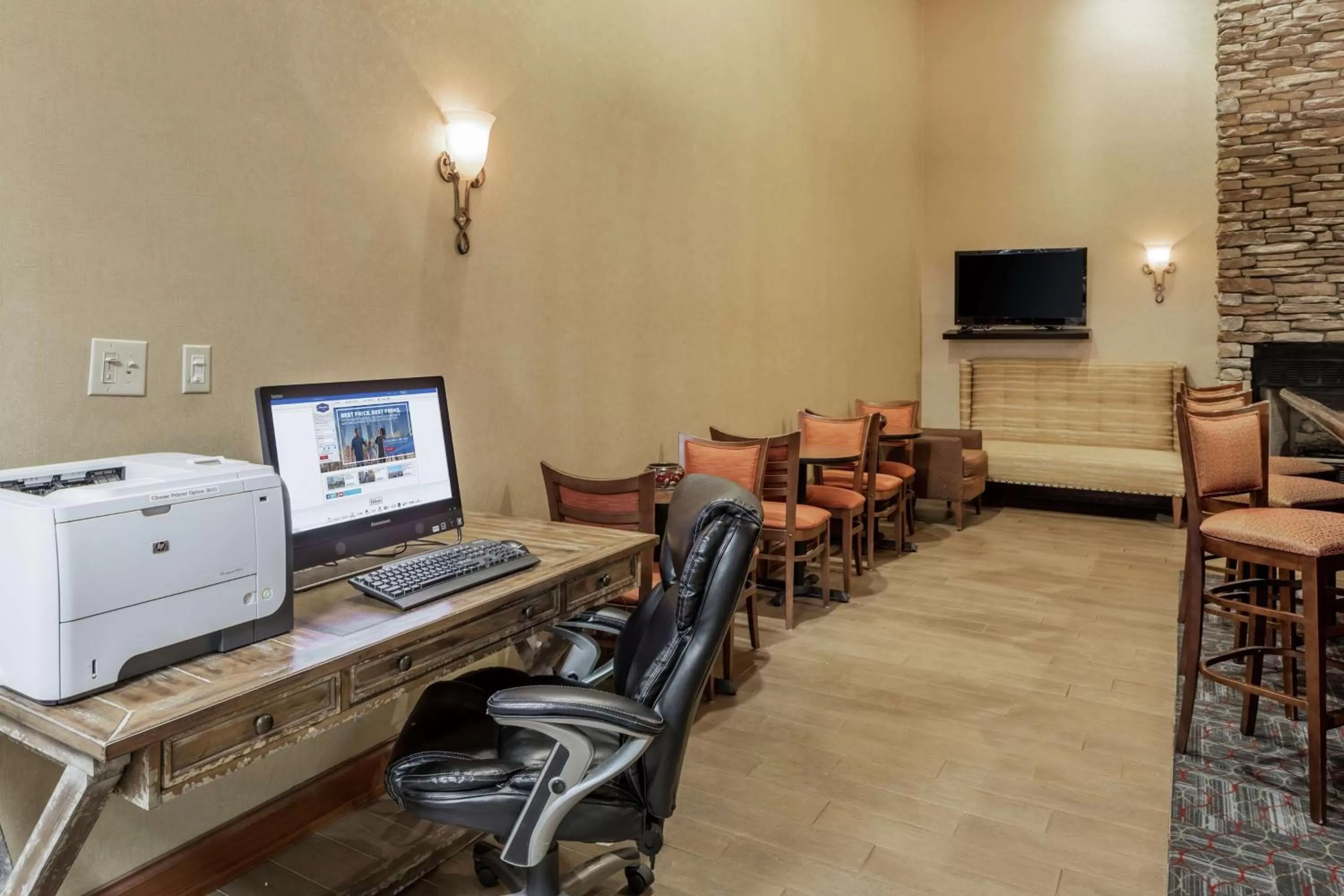 Business facilities in Hampton Inn Helen