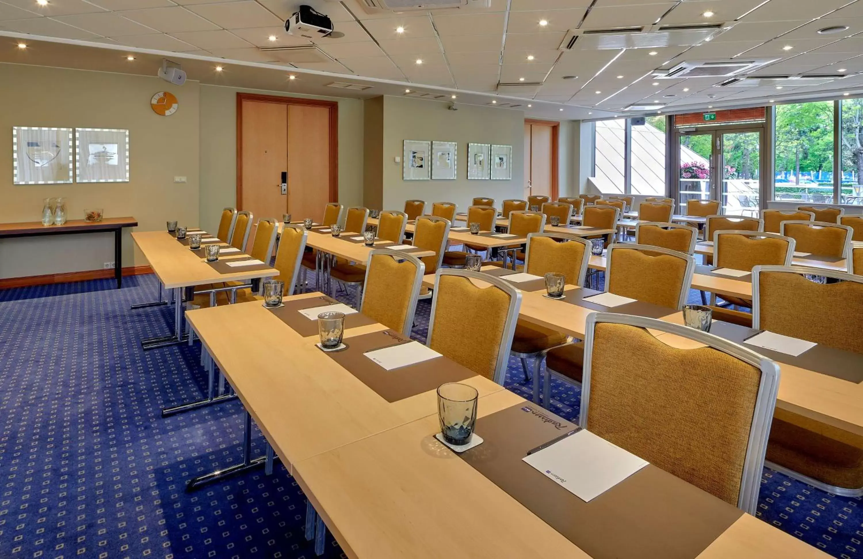 Meeting/conference room in Radisson Blu Ridzene Hotel, Riga