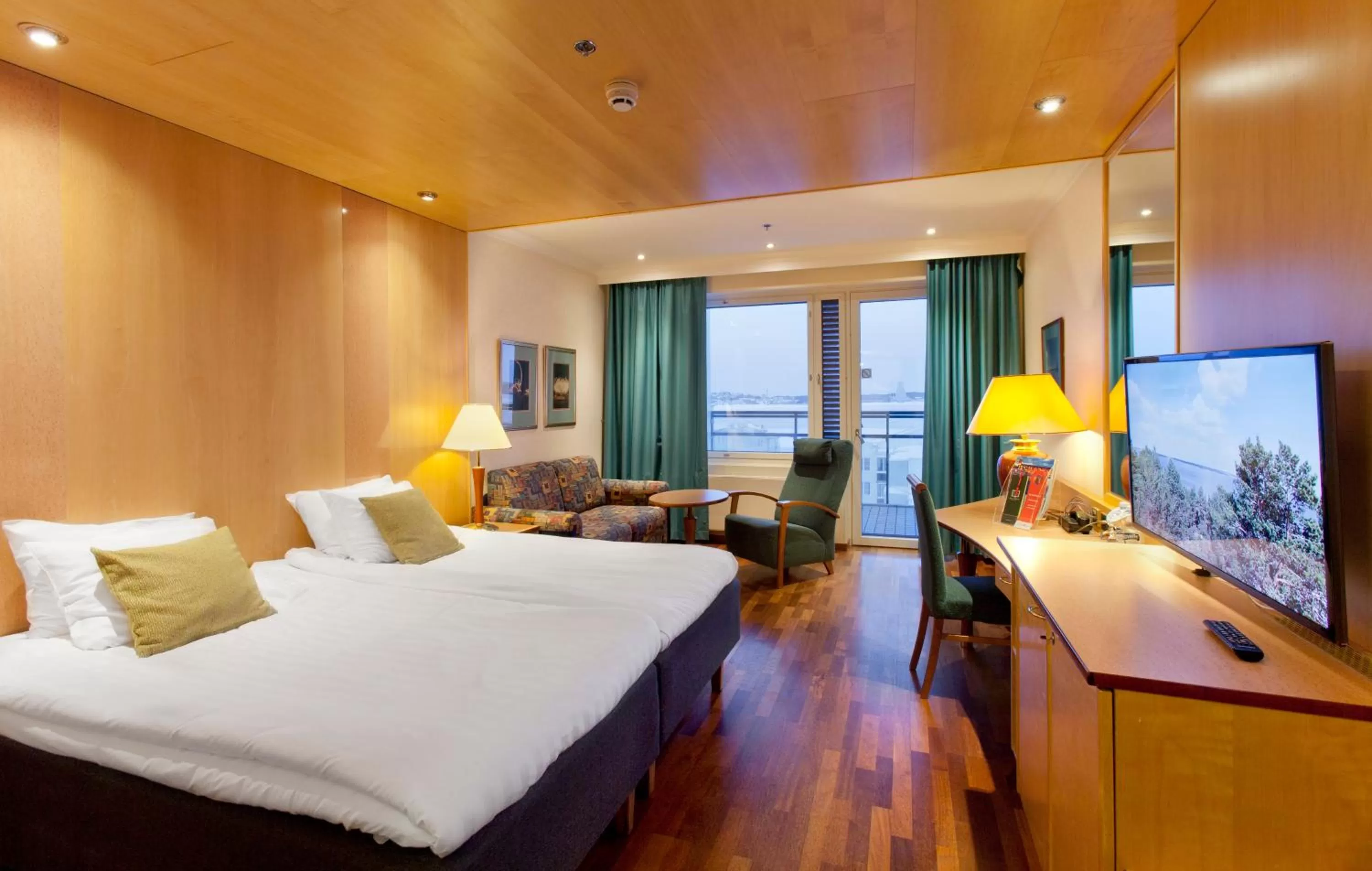 Photo of the whole room, Bed in Holiday Club Tampereen Kehräämö