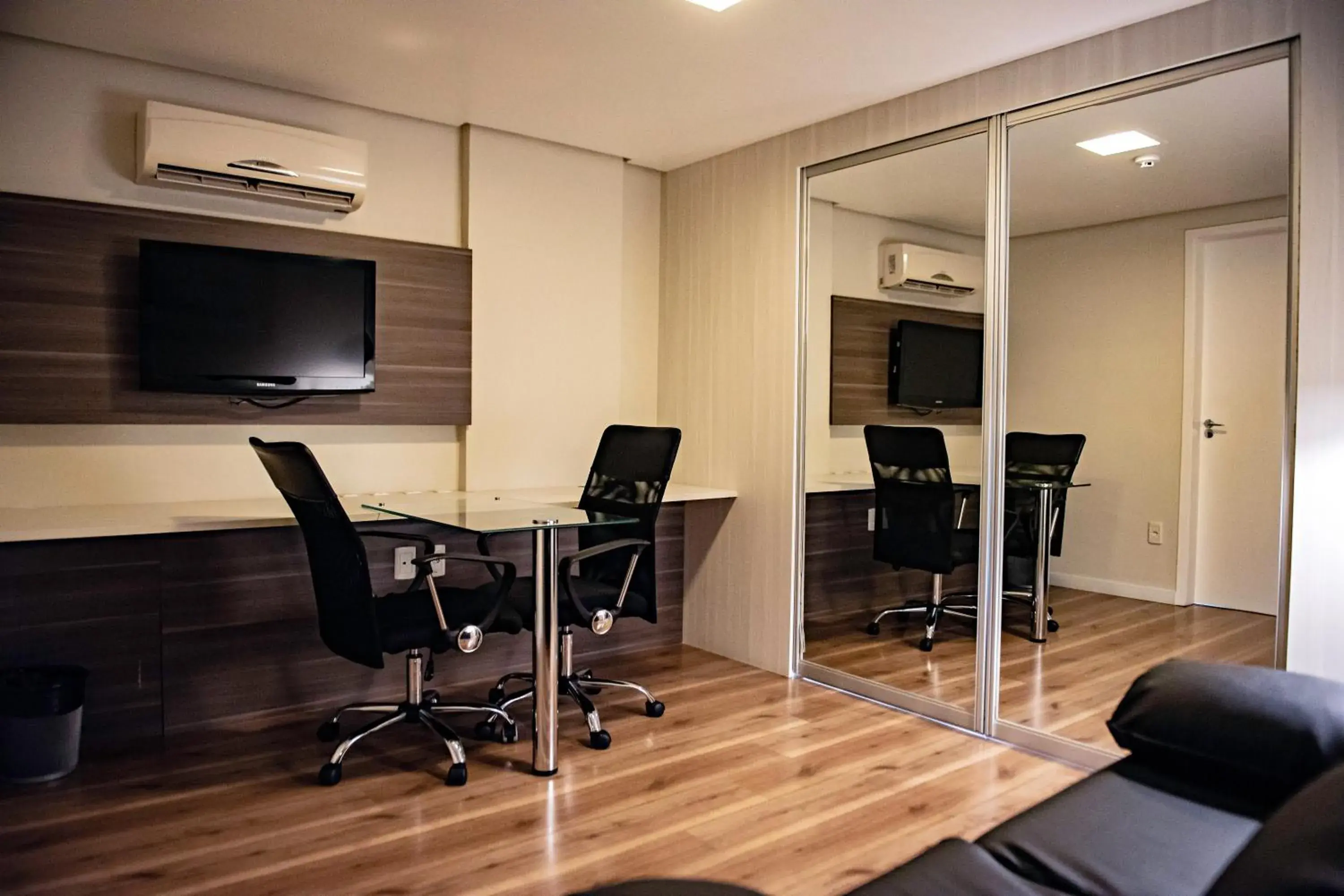 Suite with Spa Bath (2 Adults) - single occupancy in Charrua Hotel Suite with Spa Bath (2 Adults) - single occupancy in Charrua Hotel