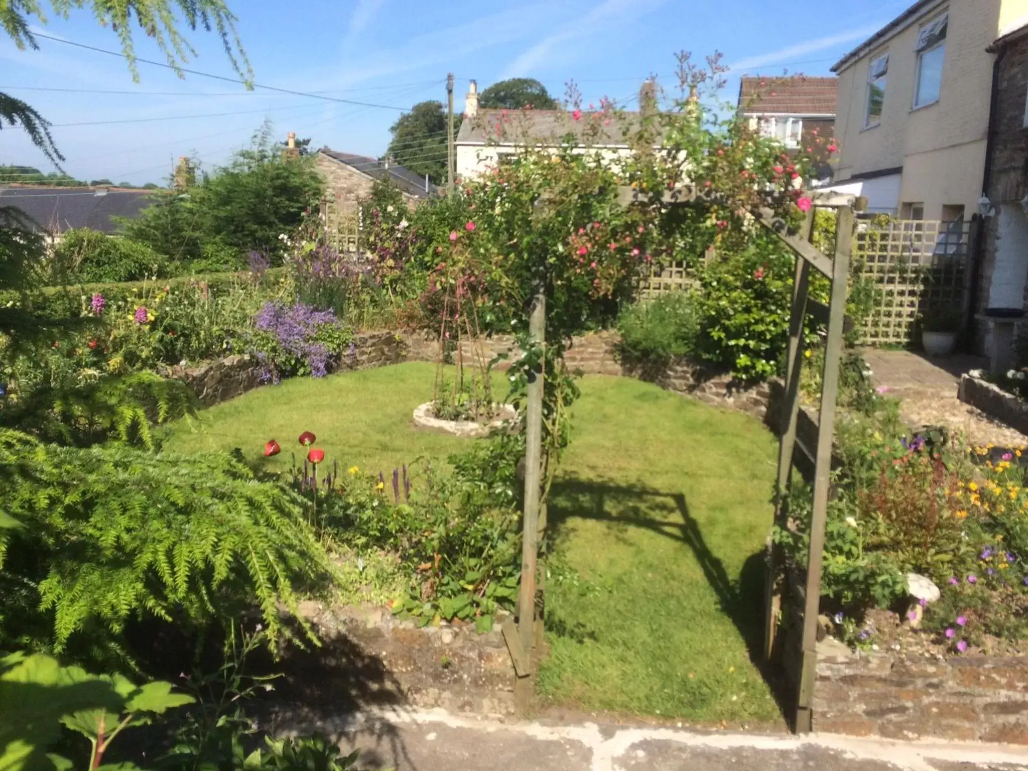 Neighbourhood, Garden in Priory Cottage Bodmin