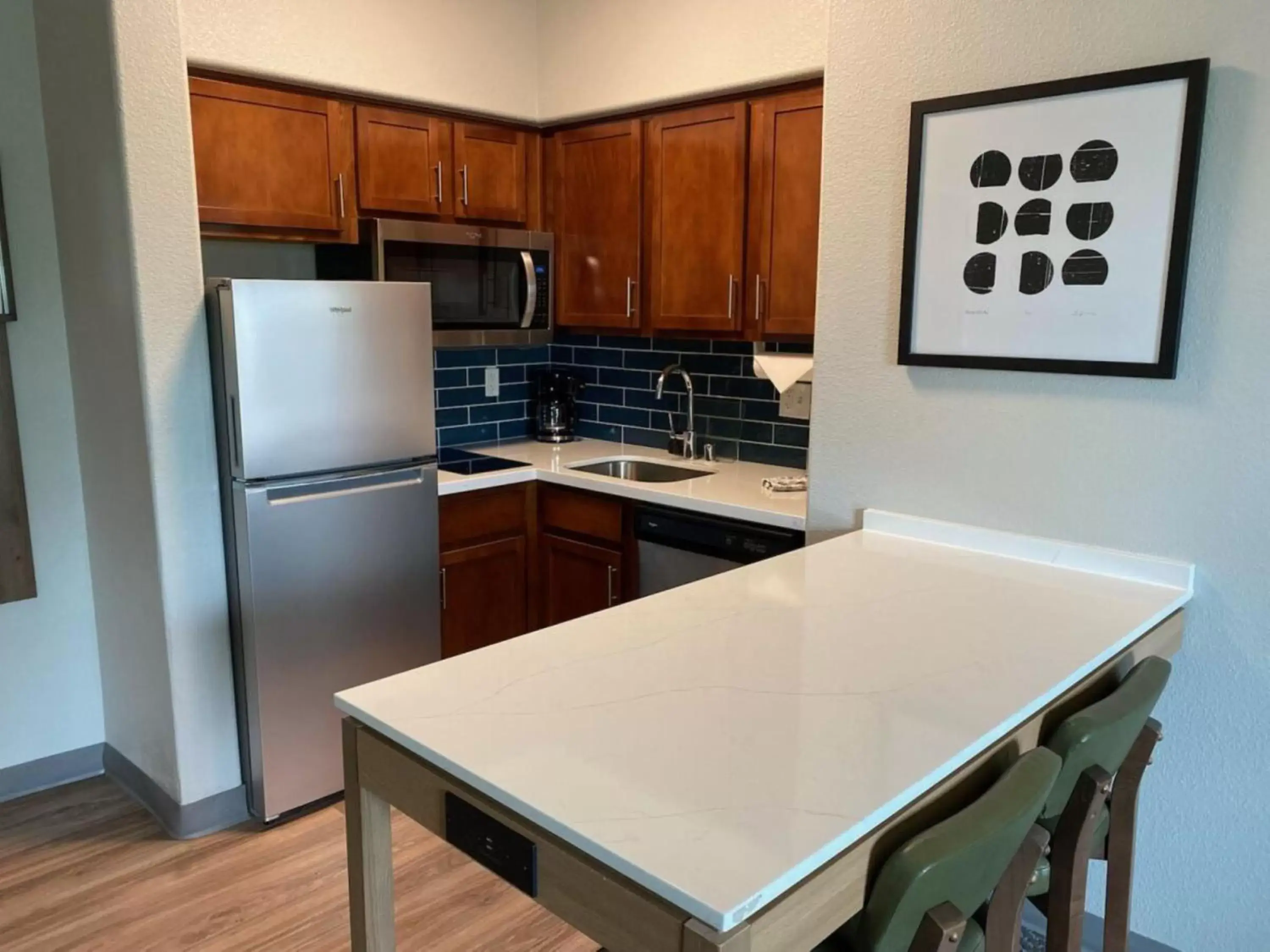 Photo of the whole room, Kitchen/Kitchenette in Staybridge Suites Phoenix-Glendale