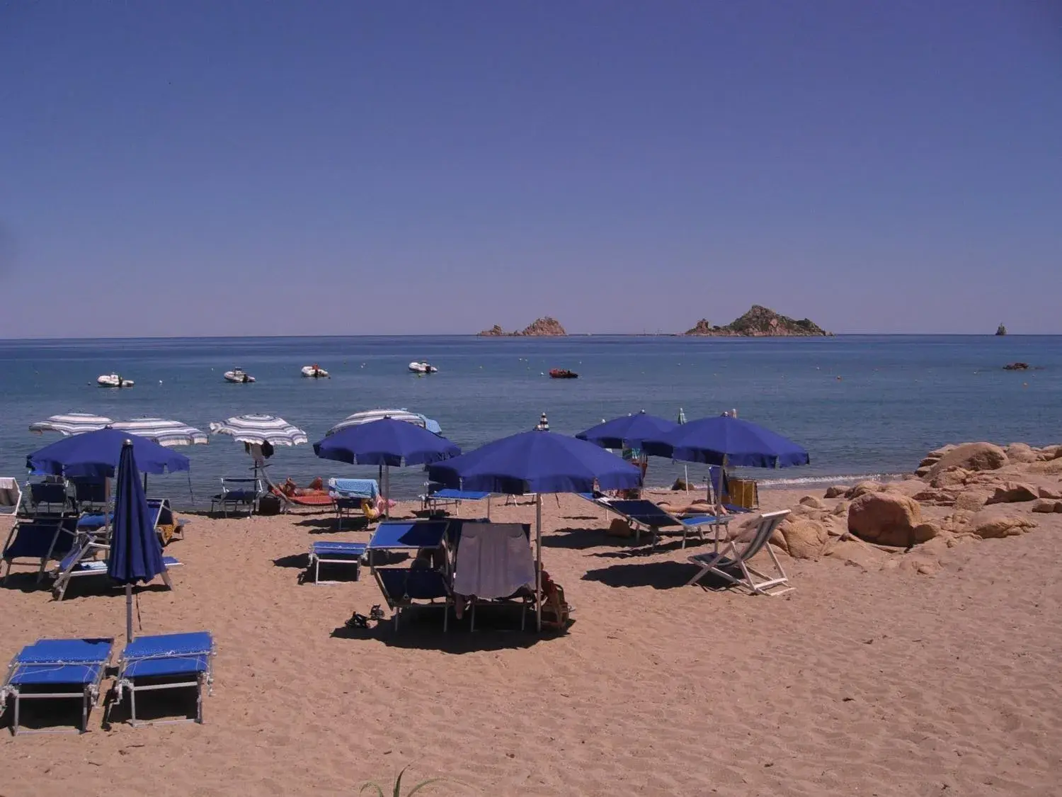 Beach in Hotel Mediterraneo