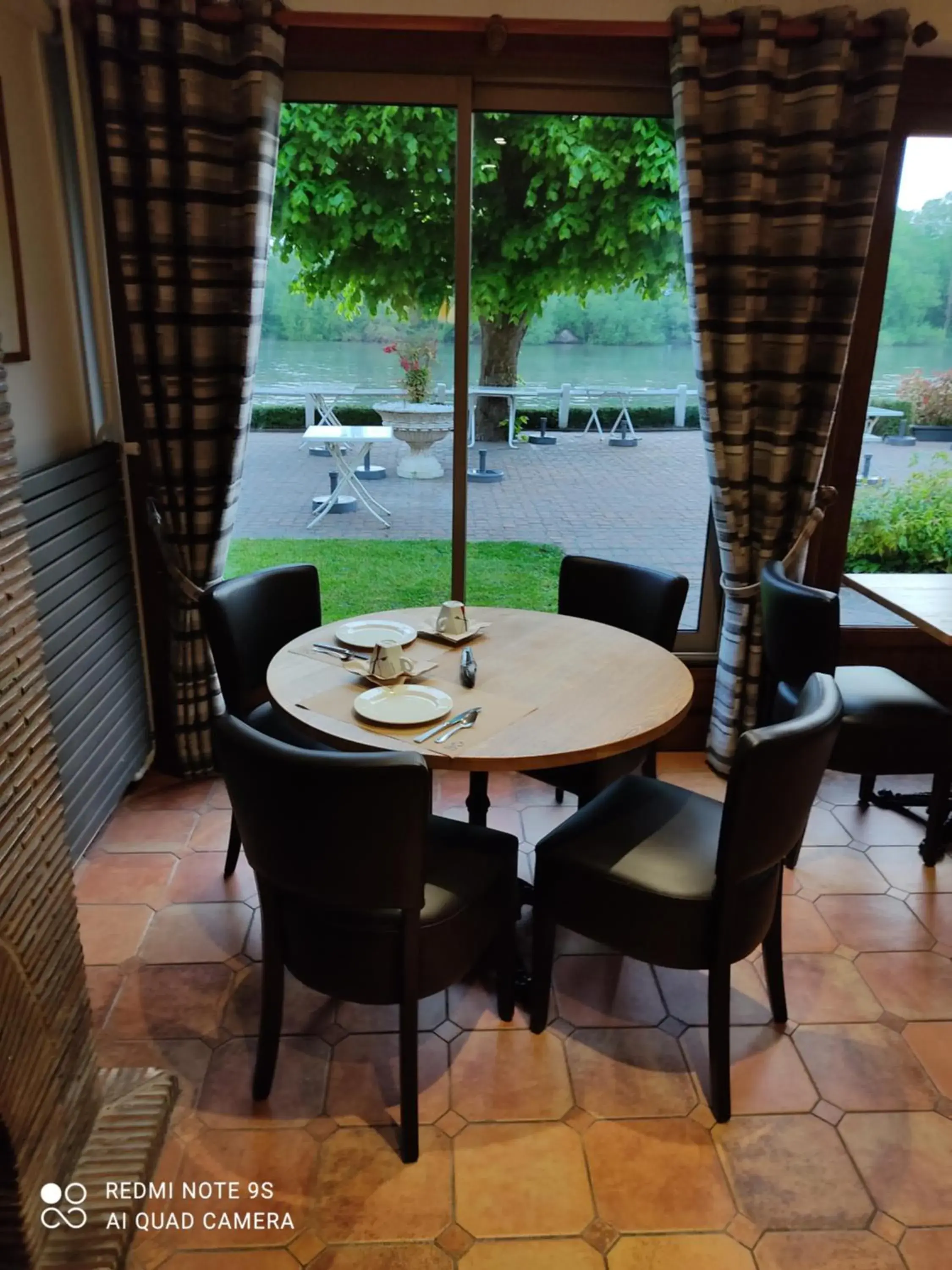 Dining area in Hostellerie de Pavillon Saint-Hubert