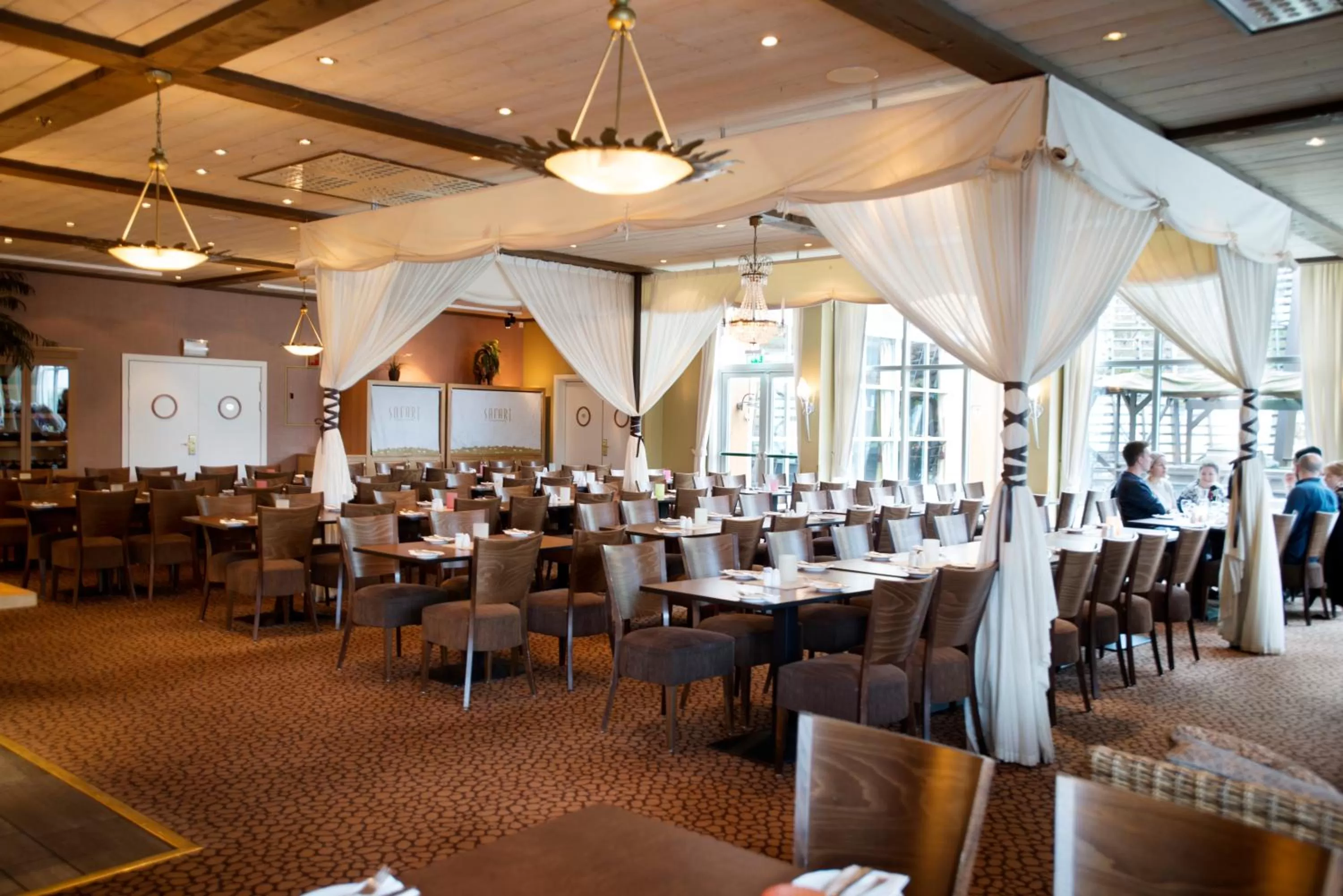 Restaurant/places to eat in Dyreparken Safarihotell