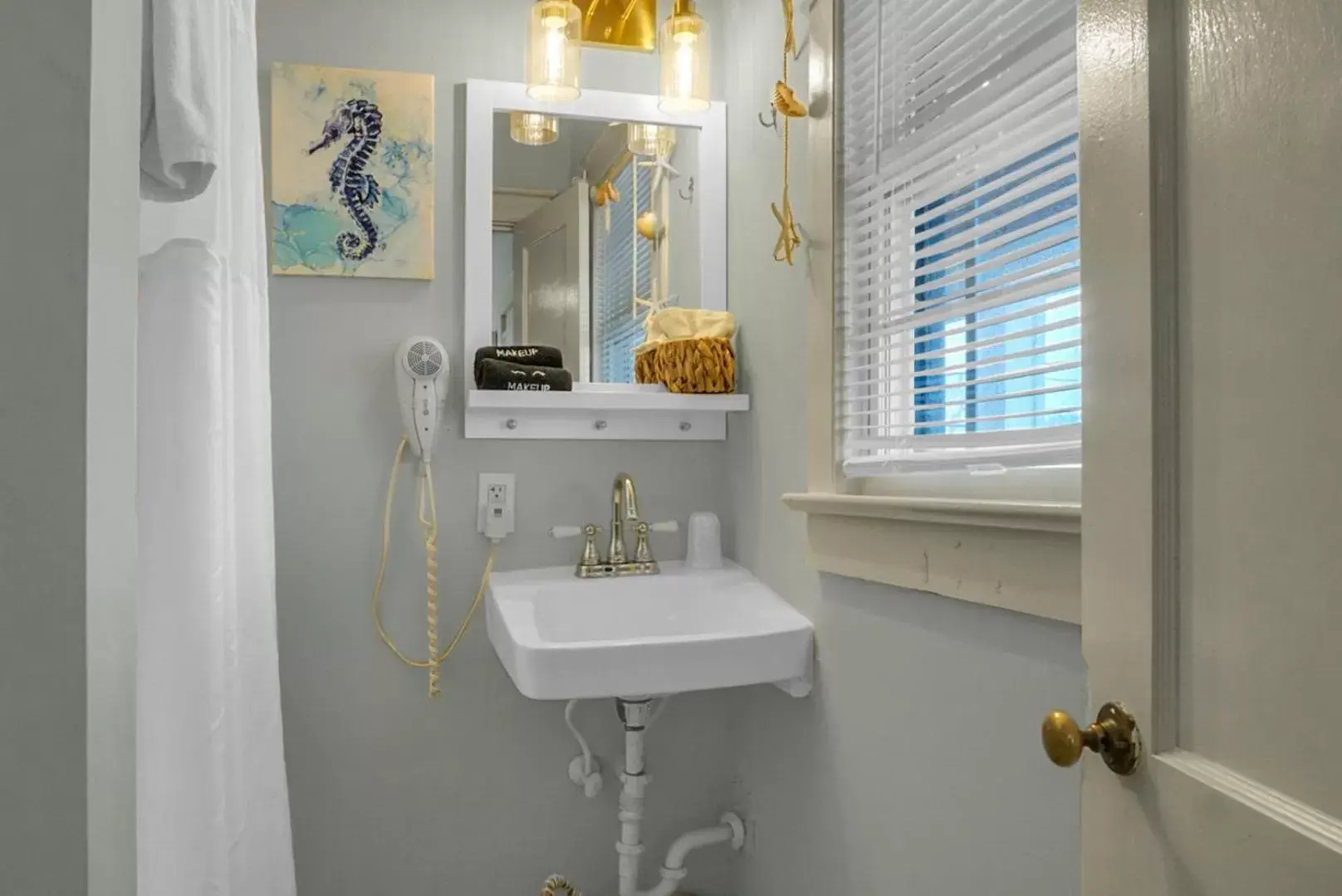 Bathroom in Carolina Beach Inn