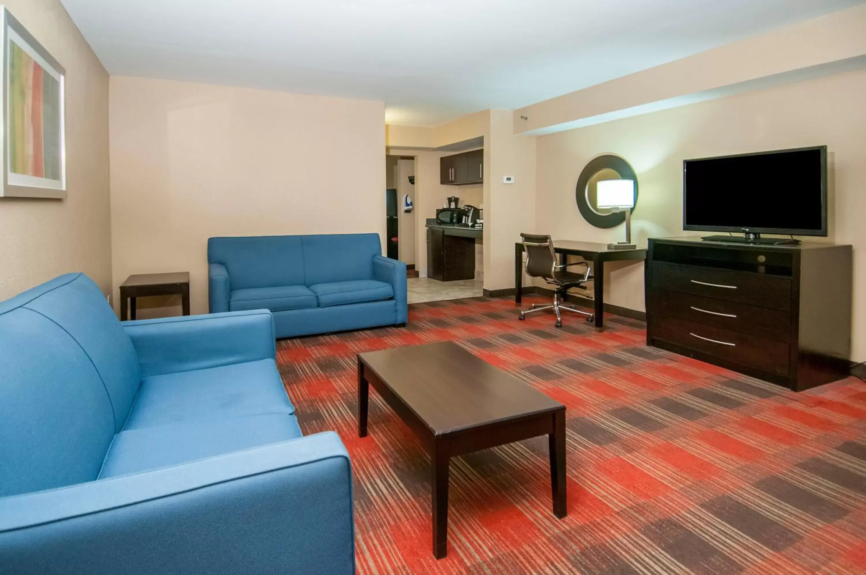 Seating Area in Holiday Inn Express & Suites Jackson Downtown - Coliseum, an IHG Hotel