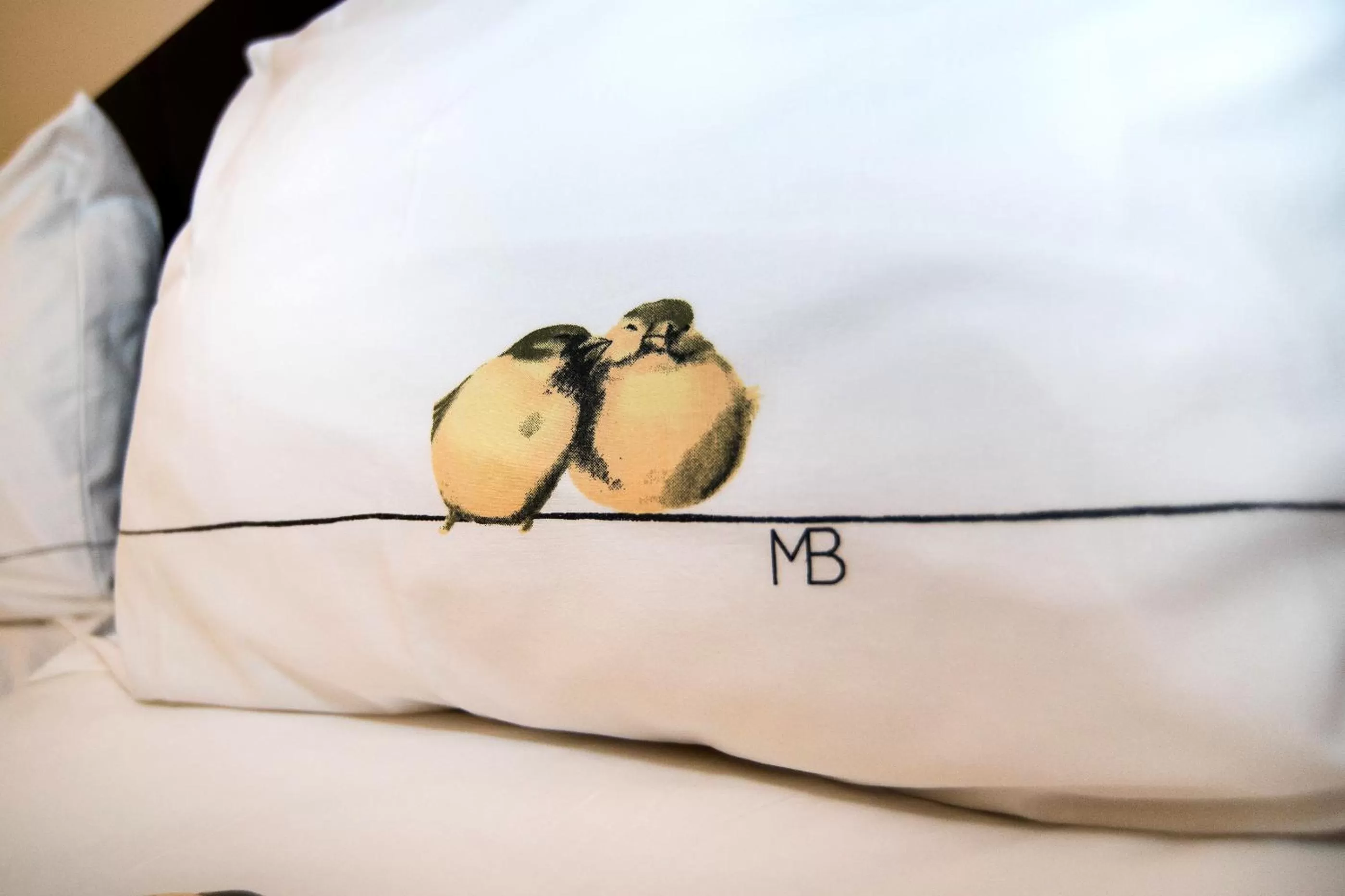 Food in Midtown Hotel Twin Studio