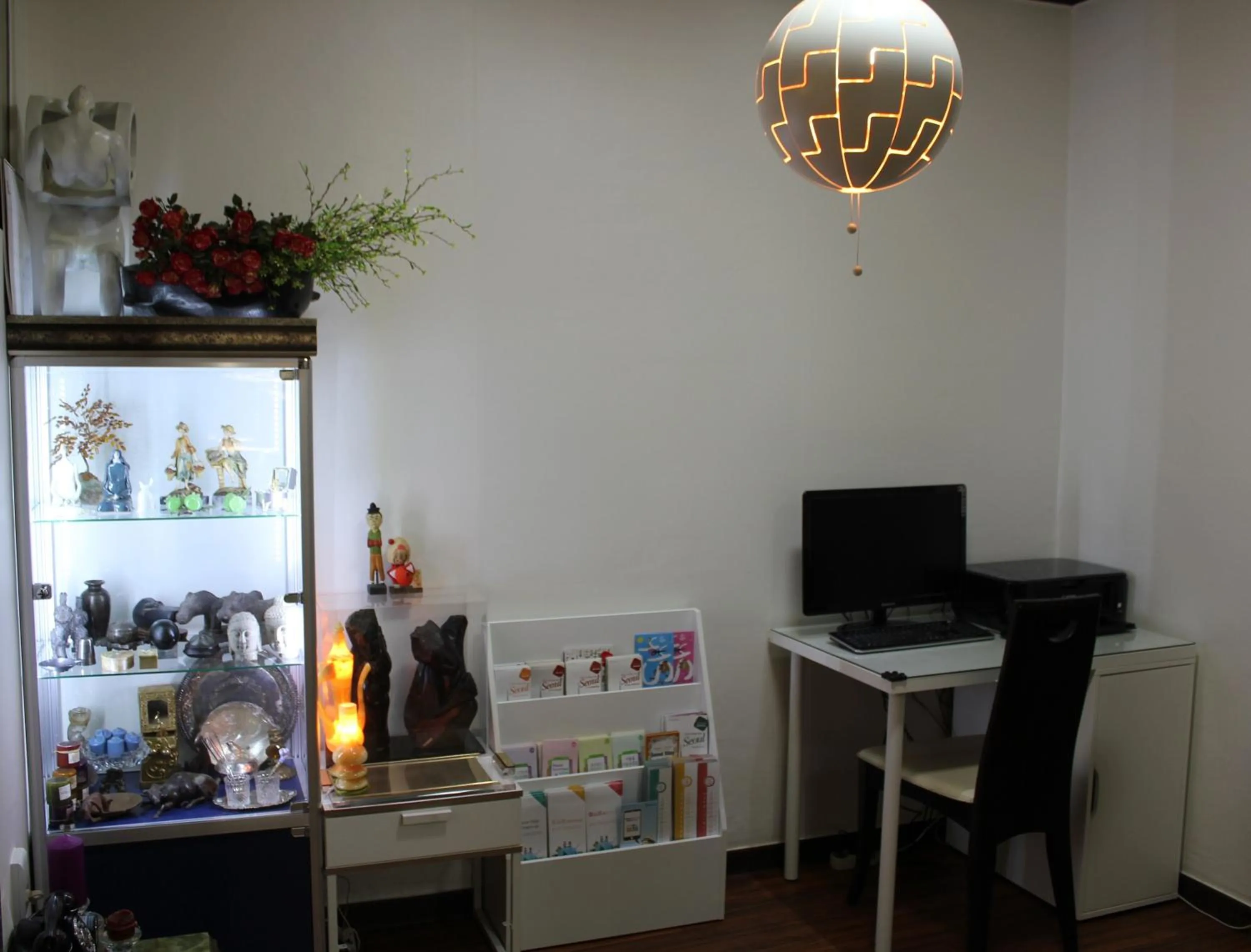 TV and multimedia in Jiwoljang Guesthouse