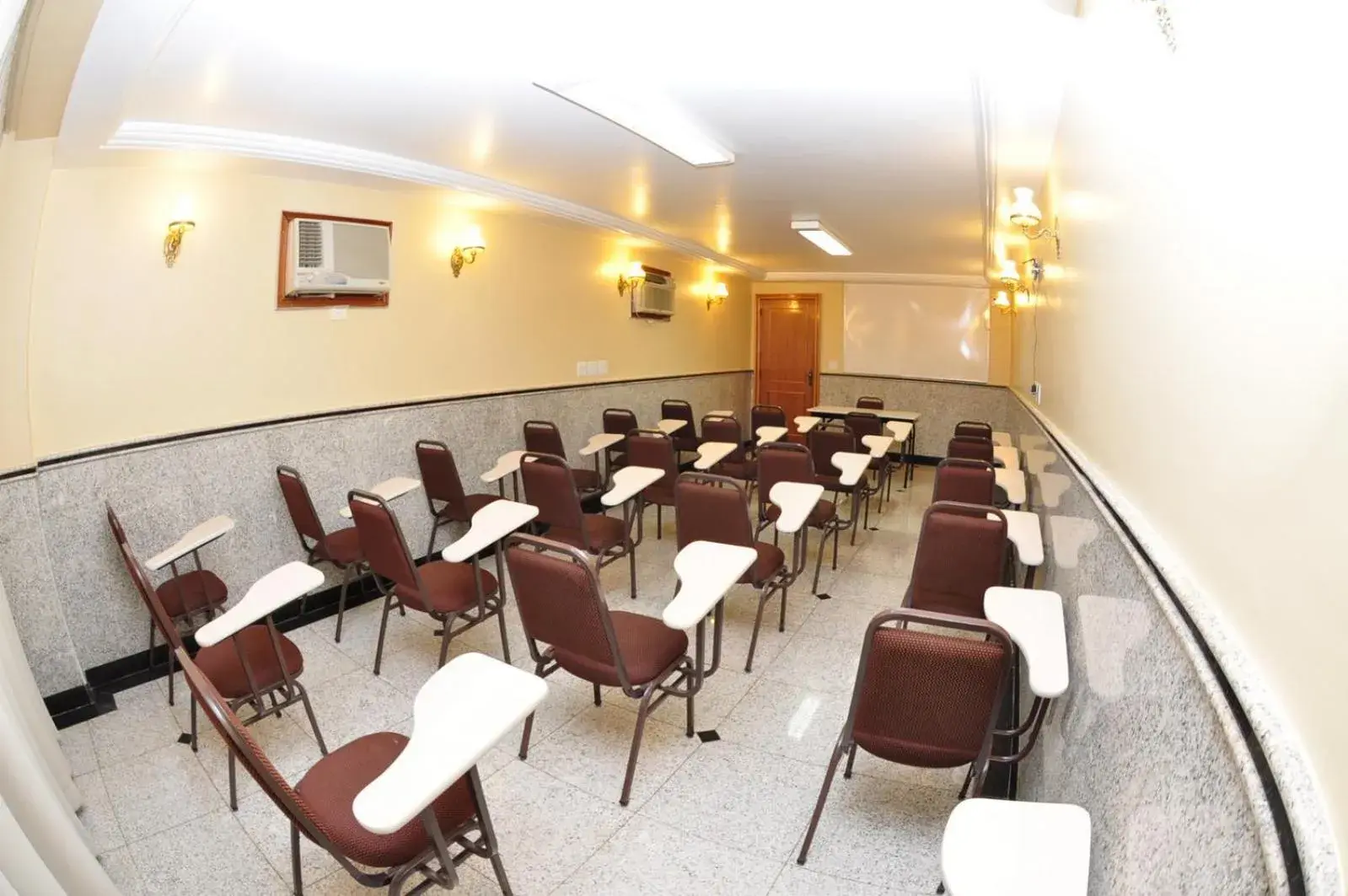 Meeting/conference room, Restaurant/Places to Eat in Riale Imperial Flamengo
