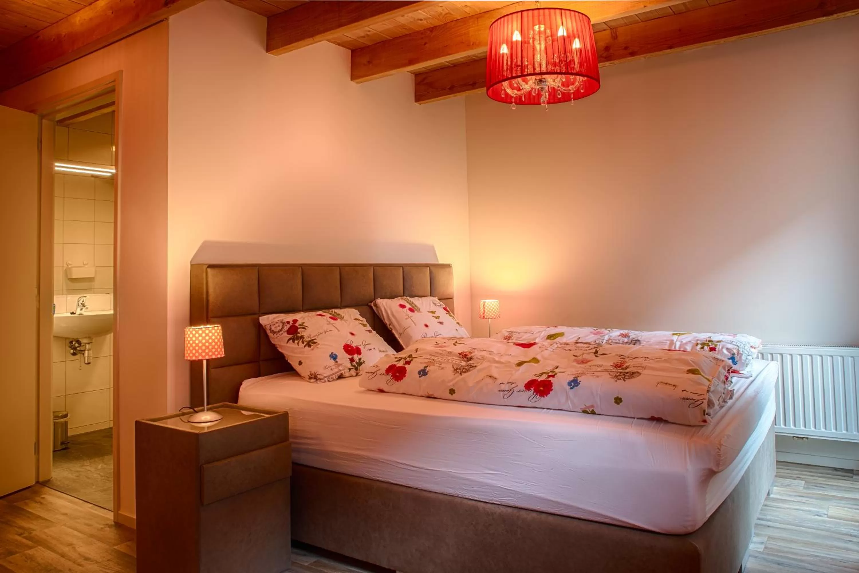 Photo of the whole room, Bed in Hotel Restaurant Roerdinkhof