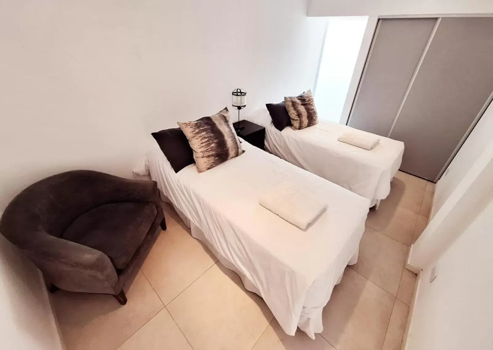 Bedroom, Bed in O2 Hoteles Mar del Plata