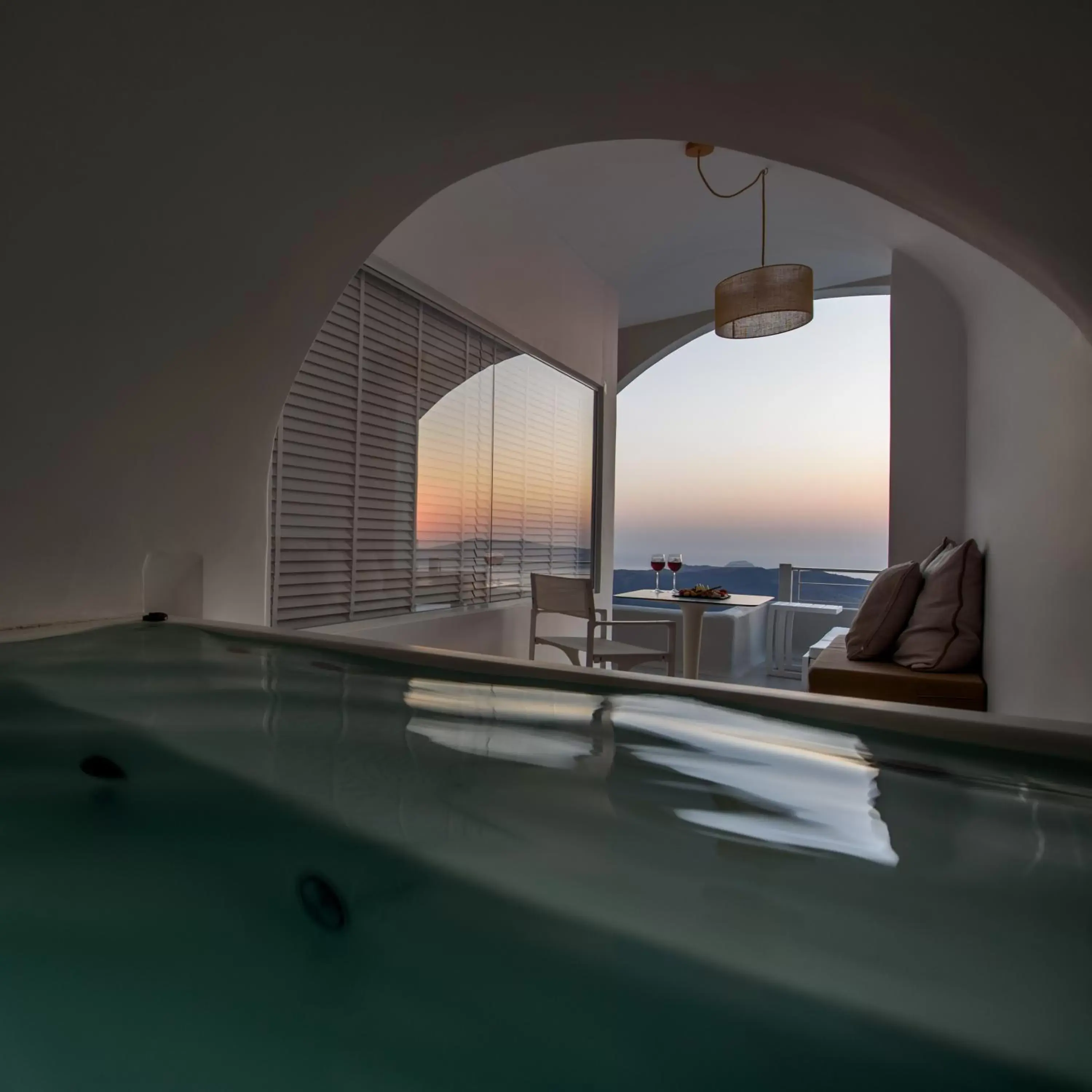 Hot Tub, Swimming Pool in Nefeles Luxury Suites