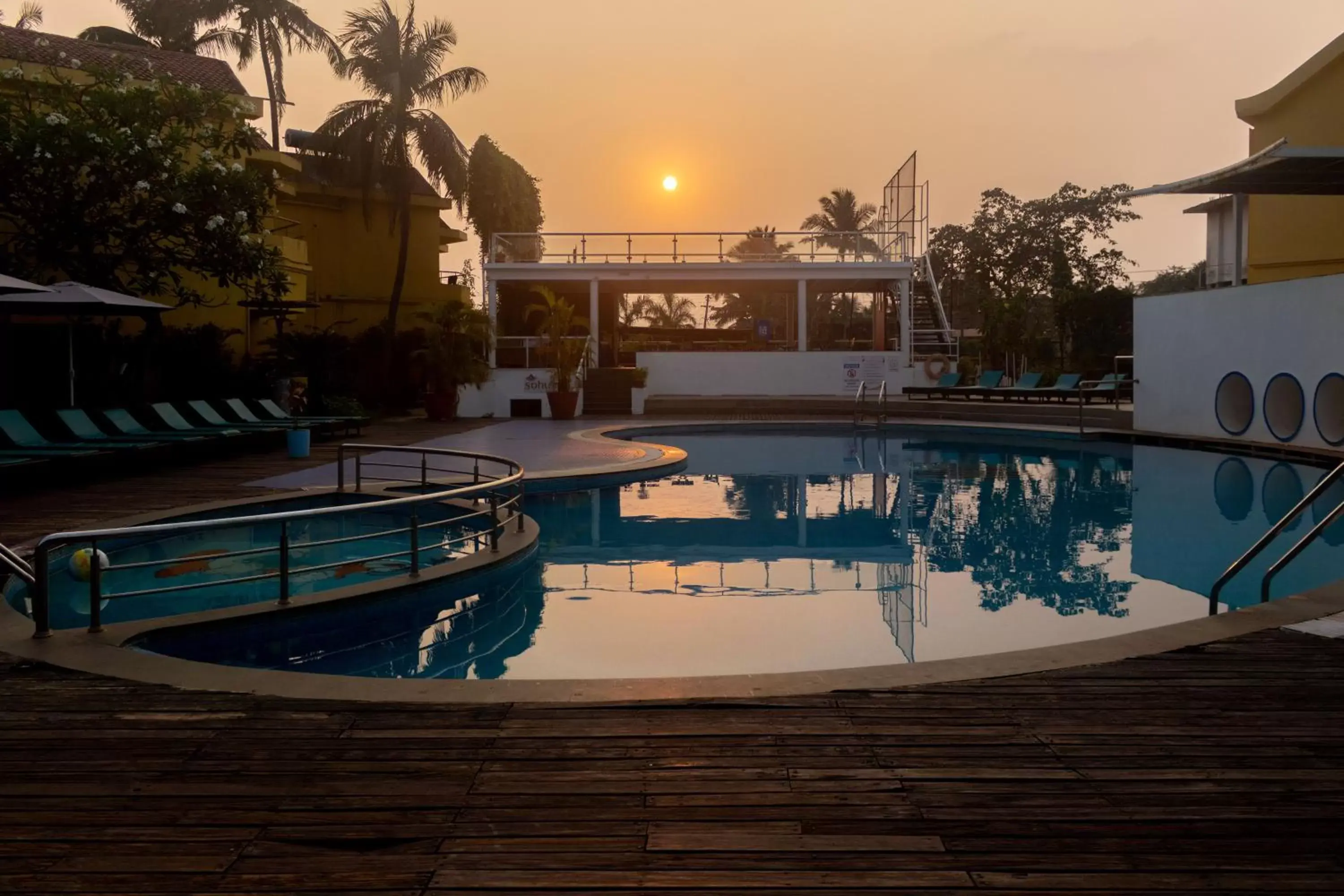 Swimming Pool in Whispering Palms Beach Resort