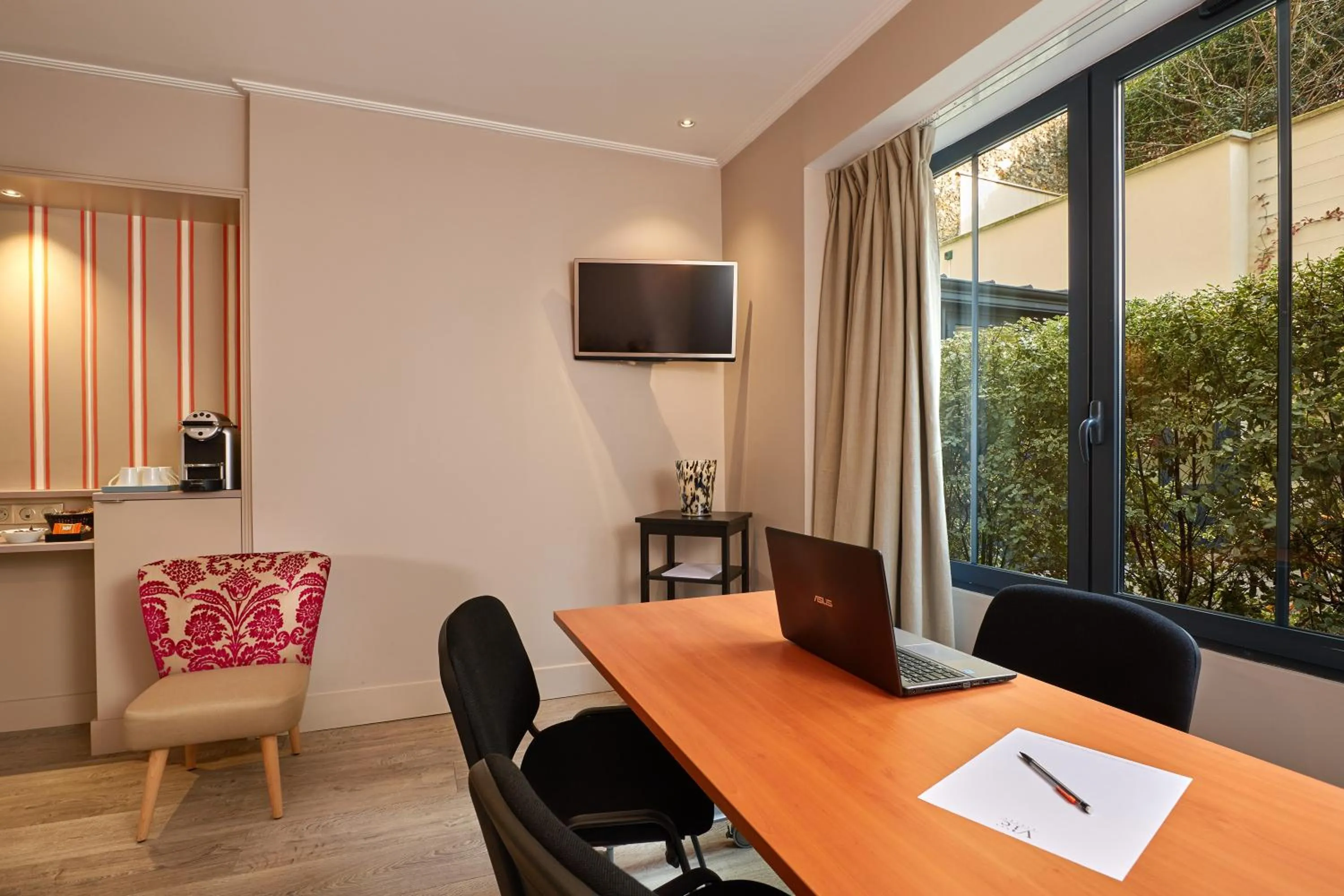 Business facilities in Hôtel Vic Eiffel