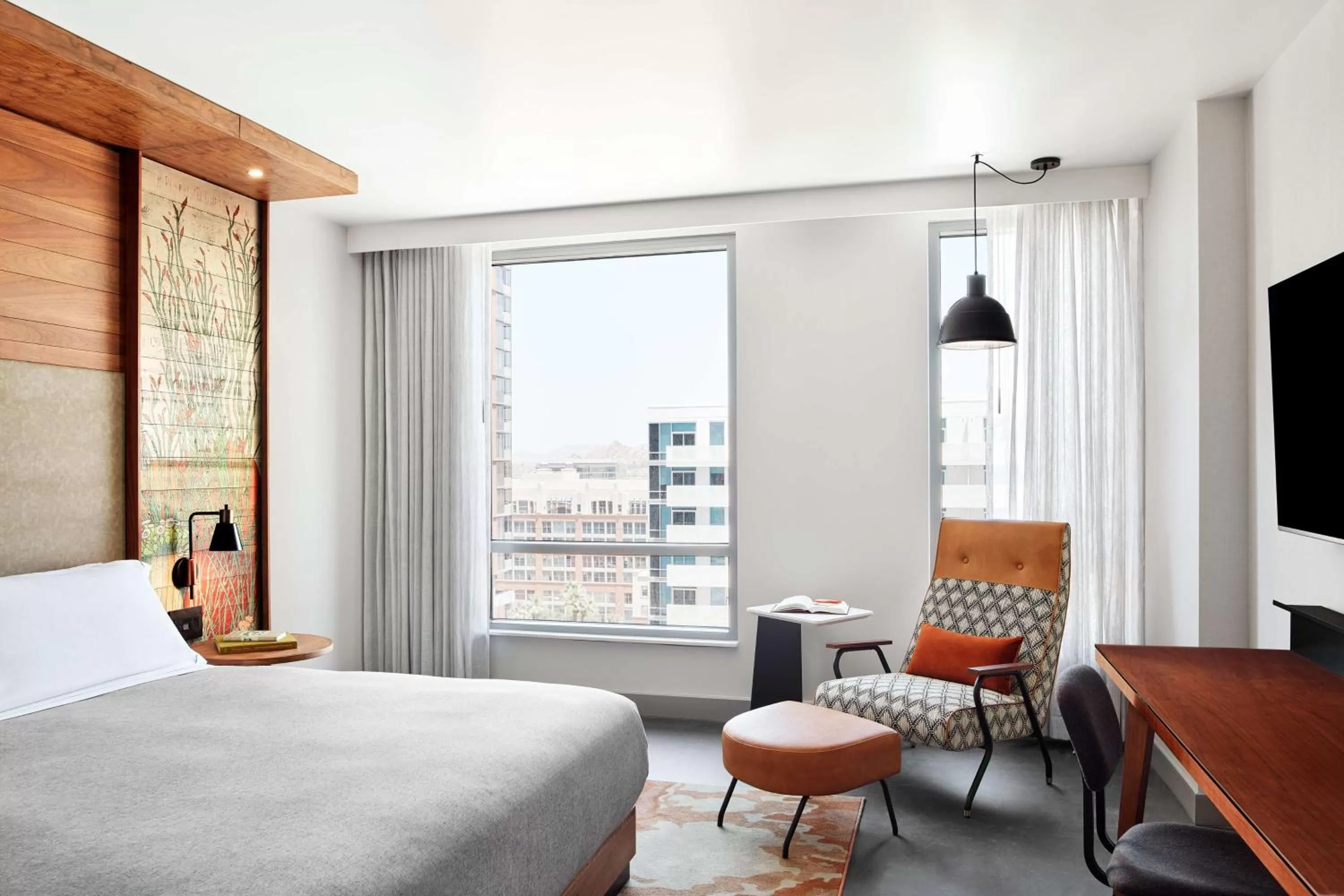 Bedroom, Bed in Canopy By Hilton Tempe Downtown